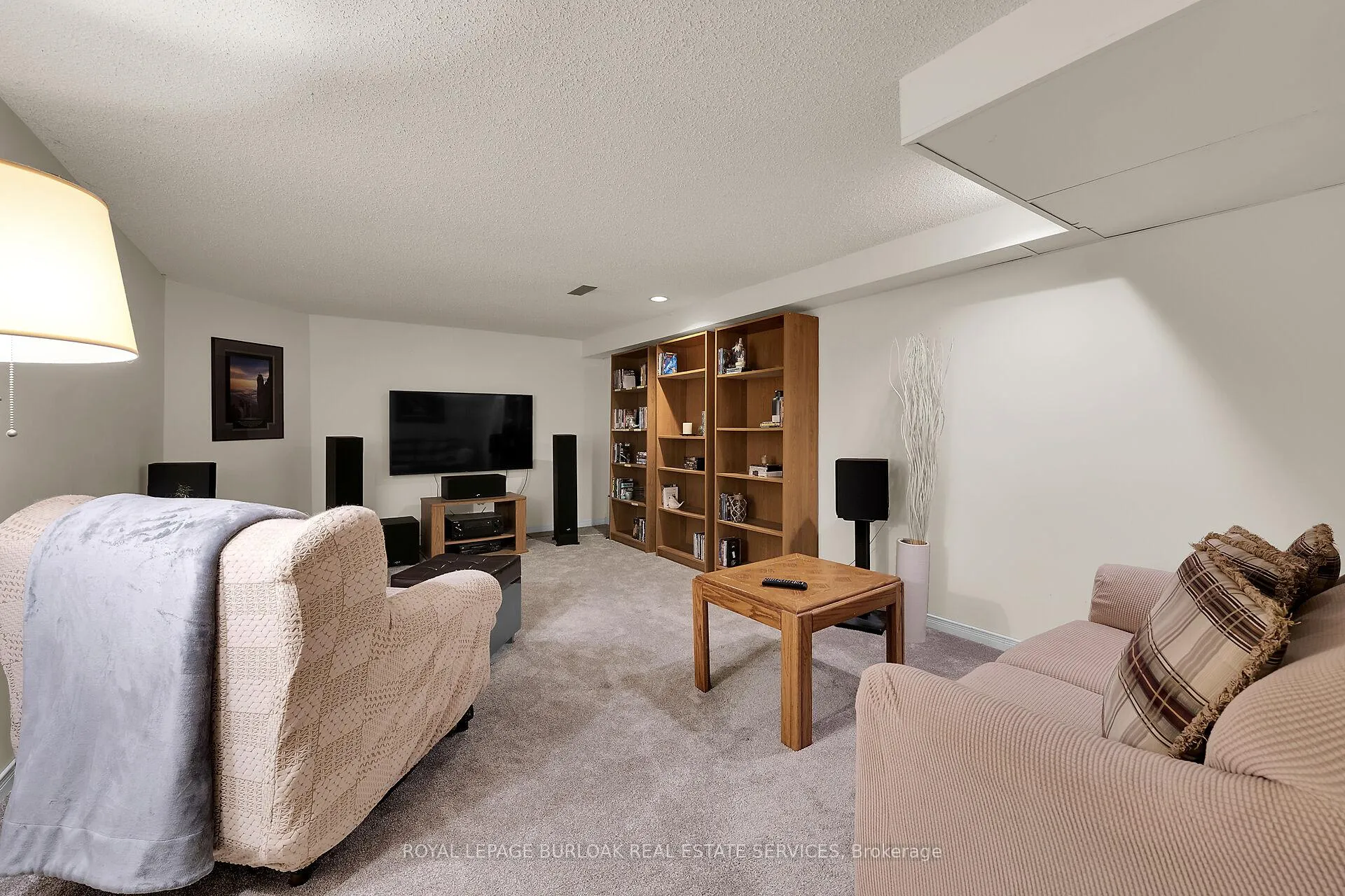 Photo 29 of 45 Stoney Brook Crescent, St. Catharines, Grapeview — HOMEH