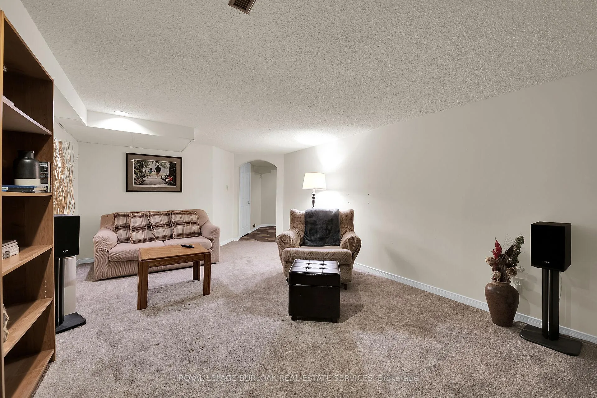 Photo 30 of 45 Stoney Brook Crescent, St. Catharines, Grapeview — HOMEH