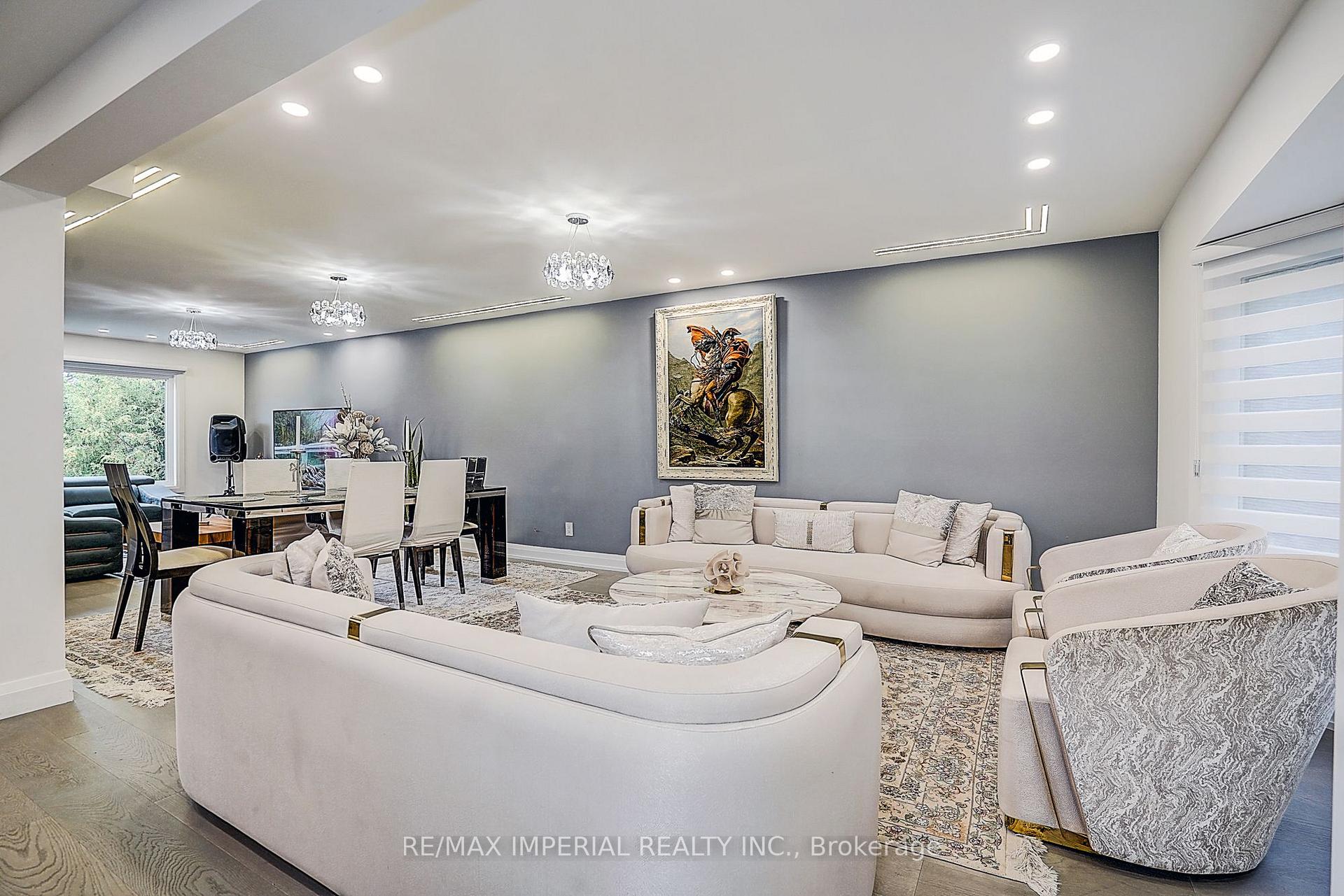 Photo 6 of 176 Timpson Drive, Aurora, Aurora Highlands — HOMEH
