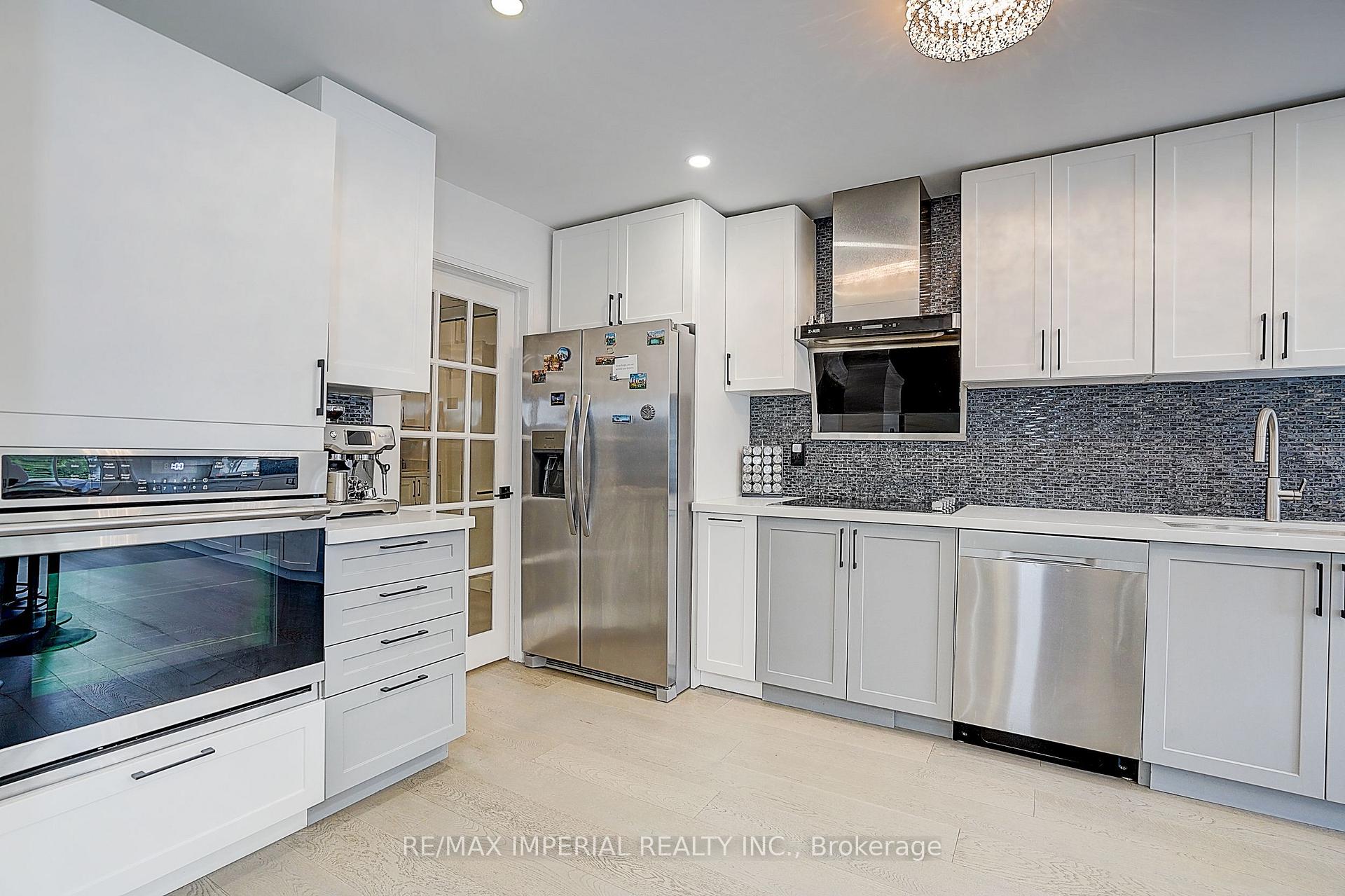 Photo 18 of 176 Timpson Drive, Aurora, Aurora Highlands — HOMEH