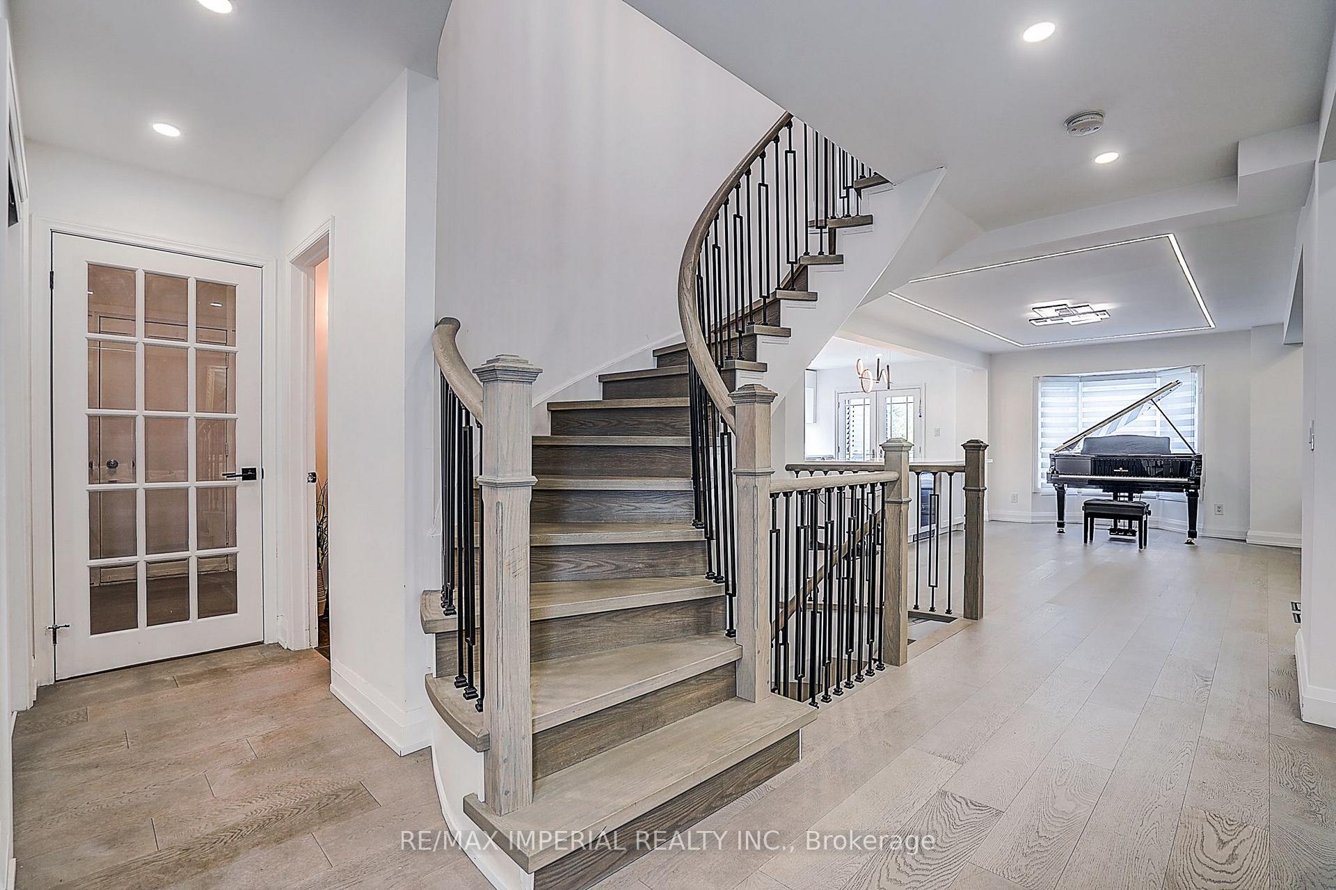 Photo 21 of 176 Timpson Drive, Aurora, Aurora Highlands — HOMEH