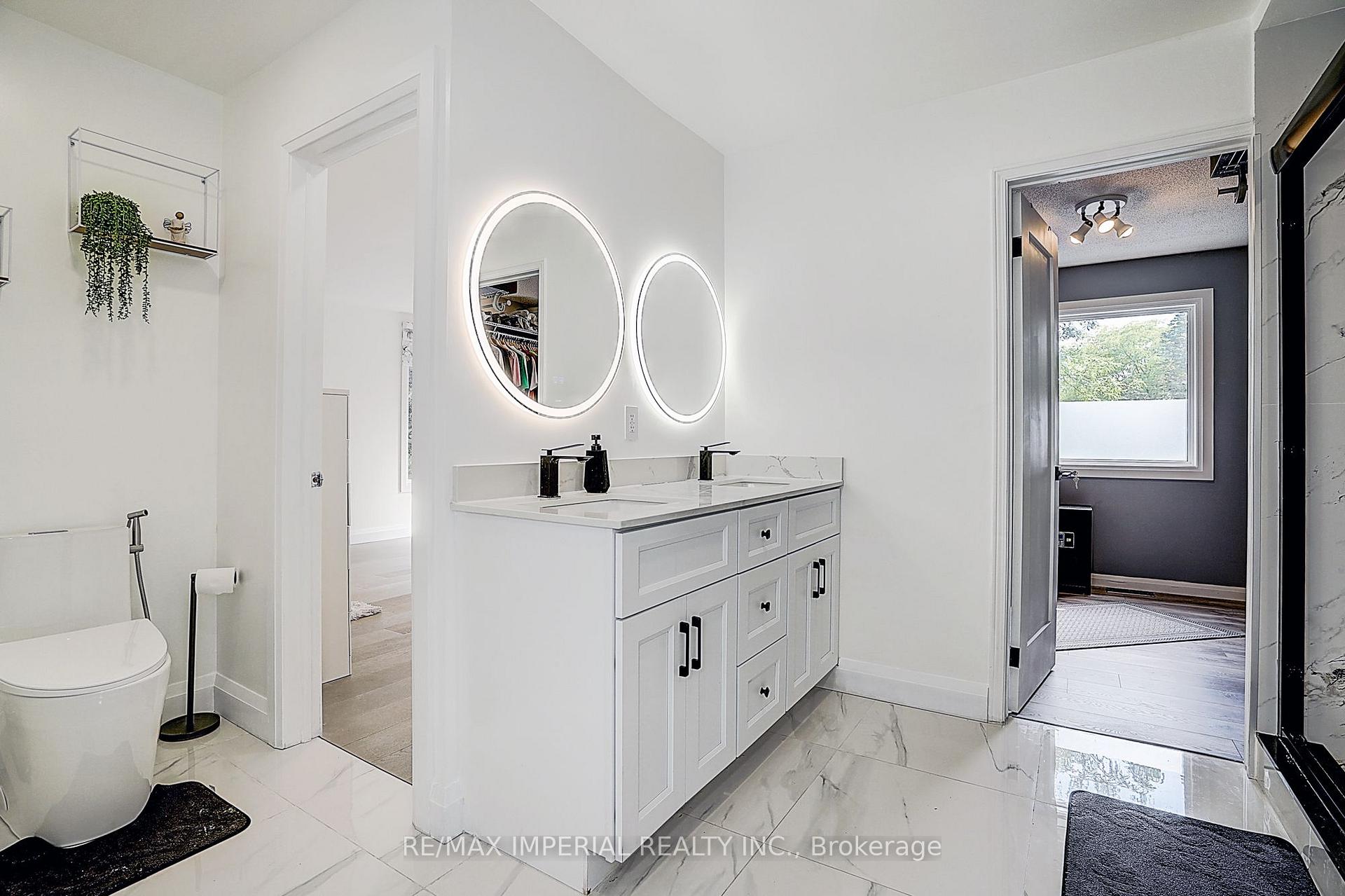 Photo 24 of 176 Timpson Drive, Aurora, Aurora Highlands — HOMEH