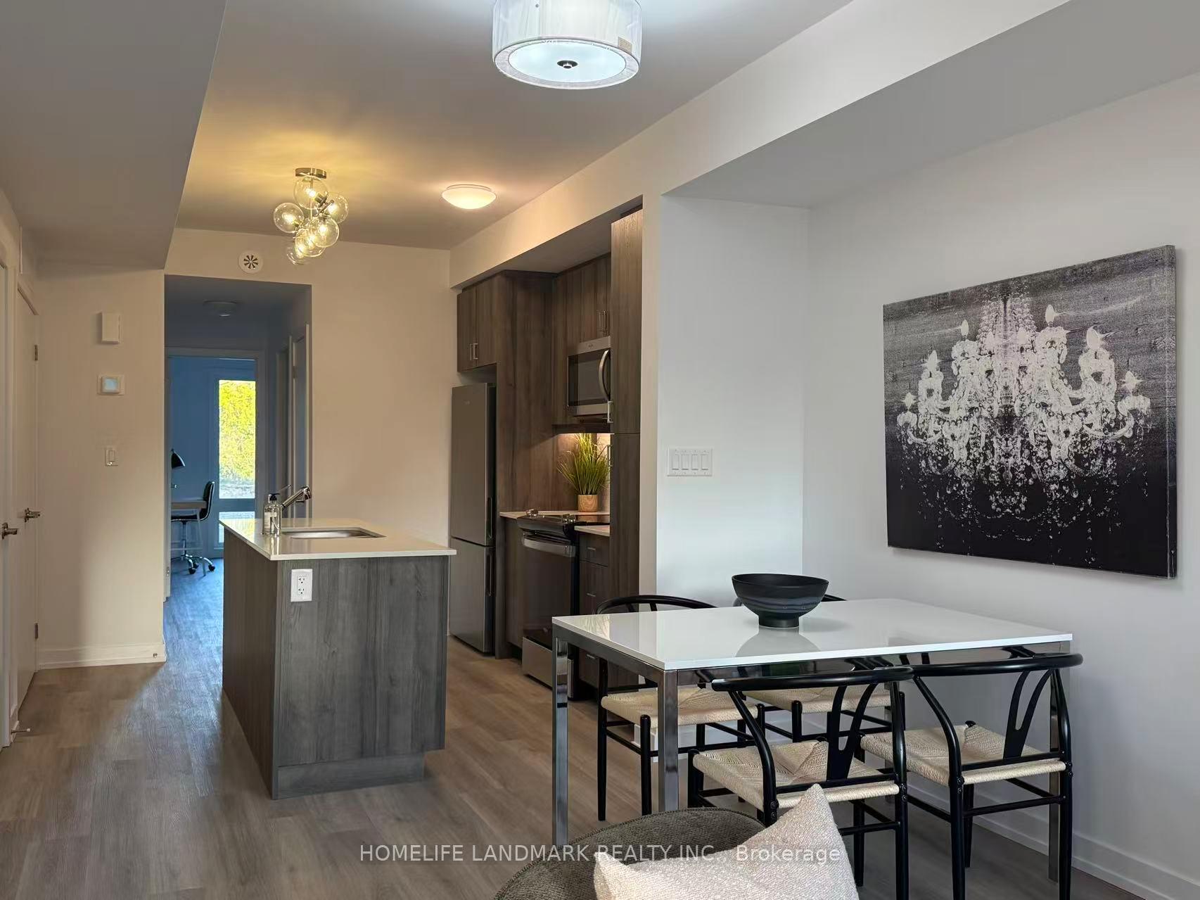 Photo 2 of Unit 110, 51 Jefferson Side Road, Richmond Hill, Jefferson — HOMEH