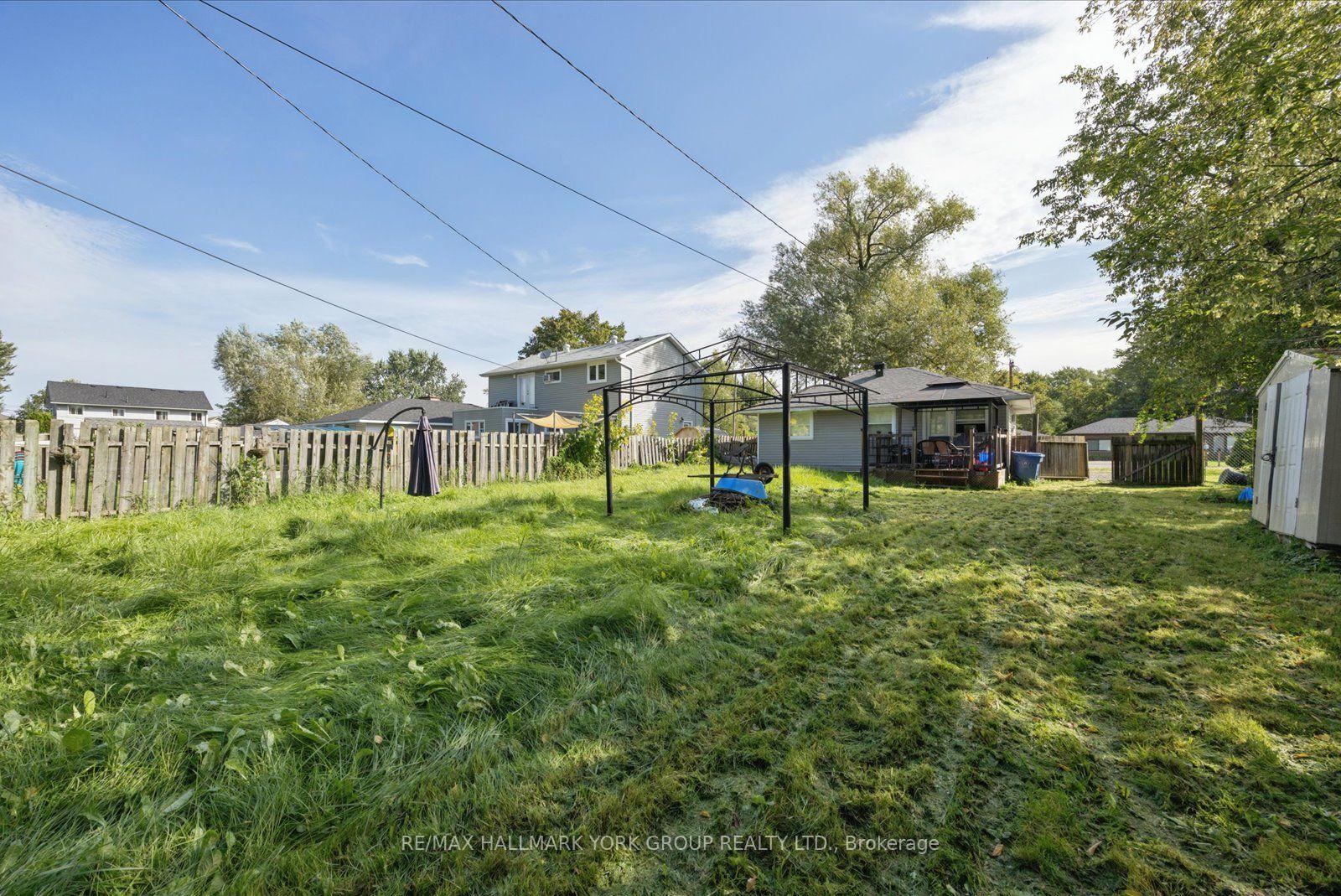 Photo 28 of 44 Glenview Avenue, Georgina, Virginia — HOMEH