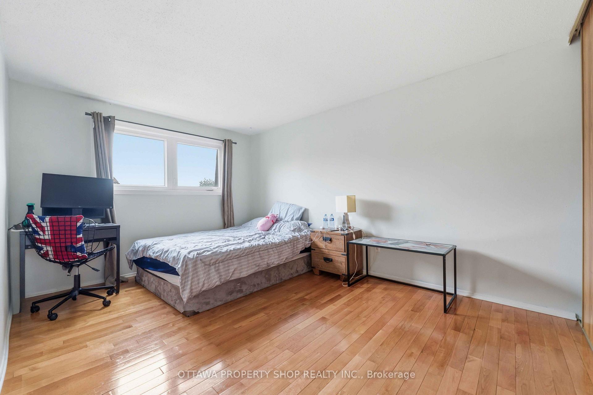Photo 14 of Unit 32, 3333 Mccarthy Road, Ottawa, Hunt Club/Western Community — HOMEH