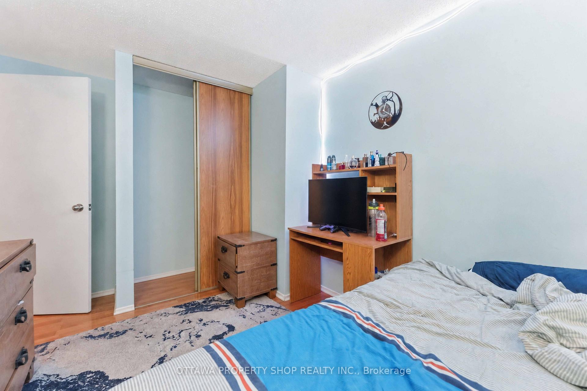Photo 16 of Unit 32, 3333 Mccarthy Road, Ottawa, Hunt Club/Western Community — HOMEH