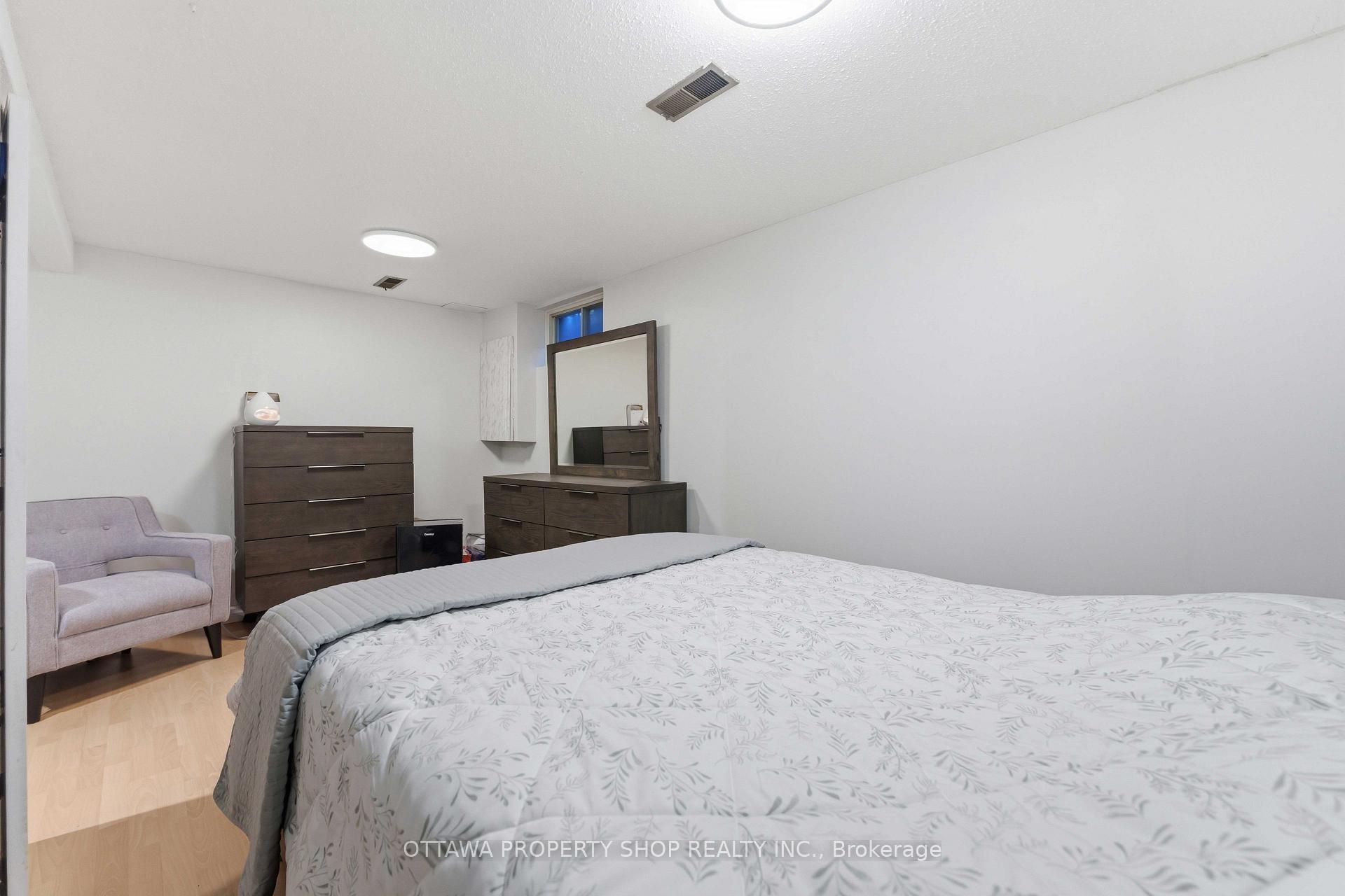 Photo 20 of Unit 32, 3333 Mccarthy Road, Ottawa, Hunt Club/Western Community — HOMEH