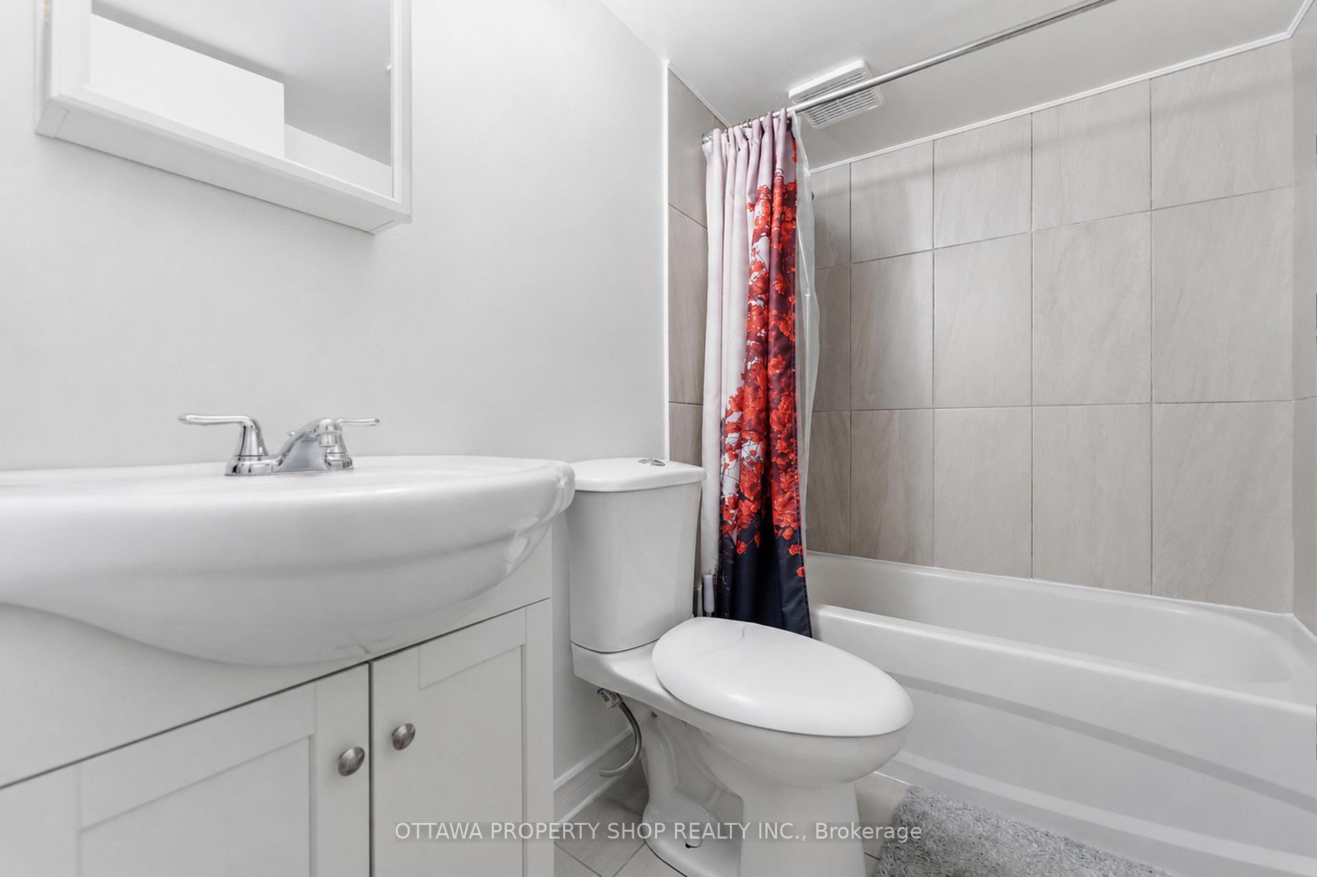 Photo 21 of Unit 32, 3333 Mccarthy Road, Ottawa, Hunt Club/Western Community — HOMEH