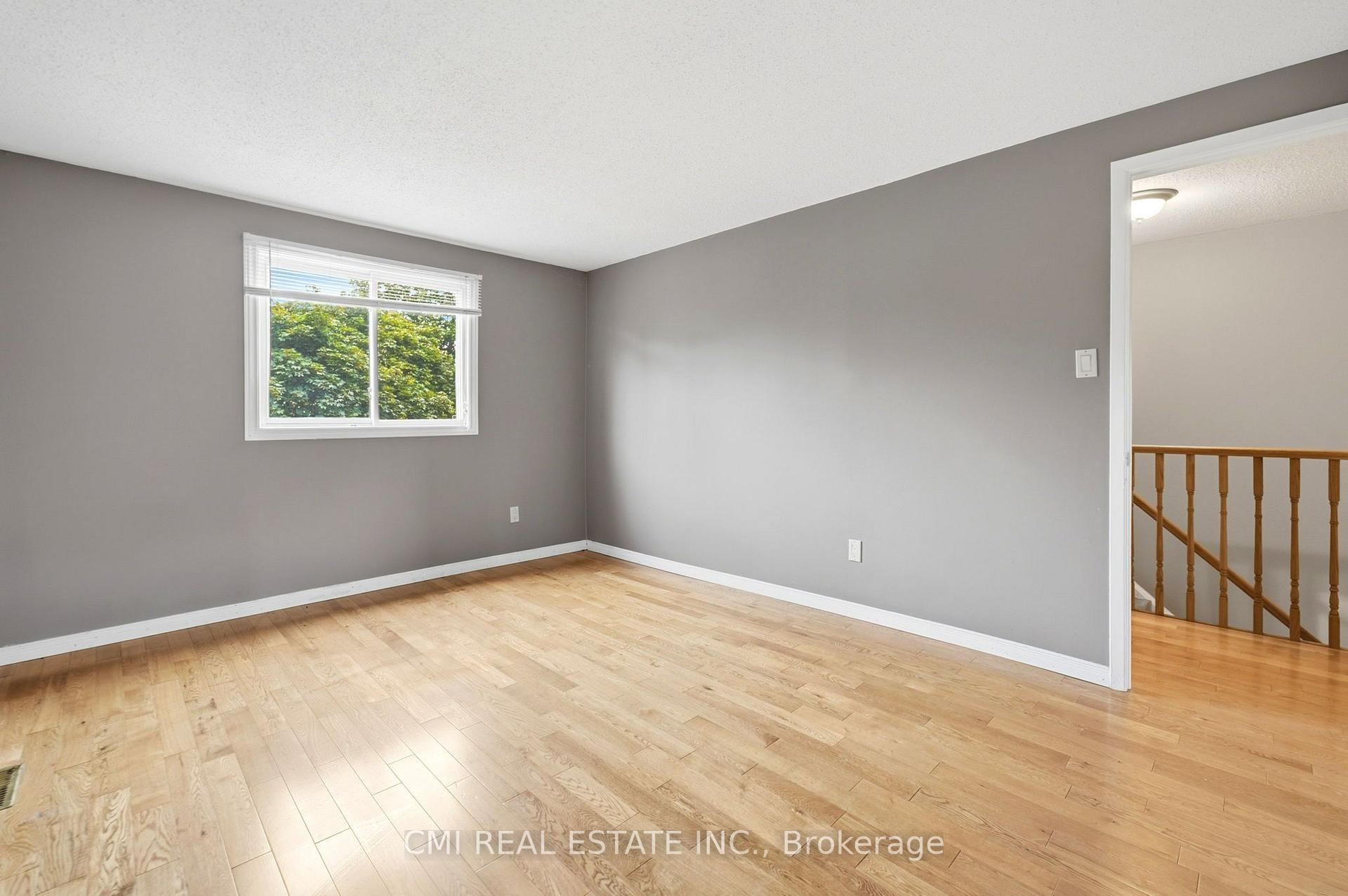 Photo 22 of 155 Foxhunt Road, Waterloo, Colonial Acres — HOMEH