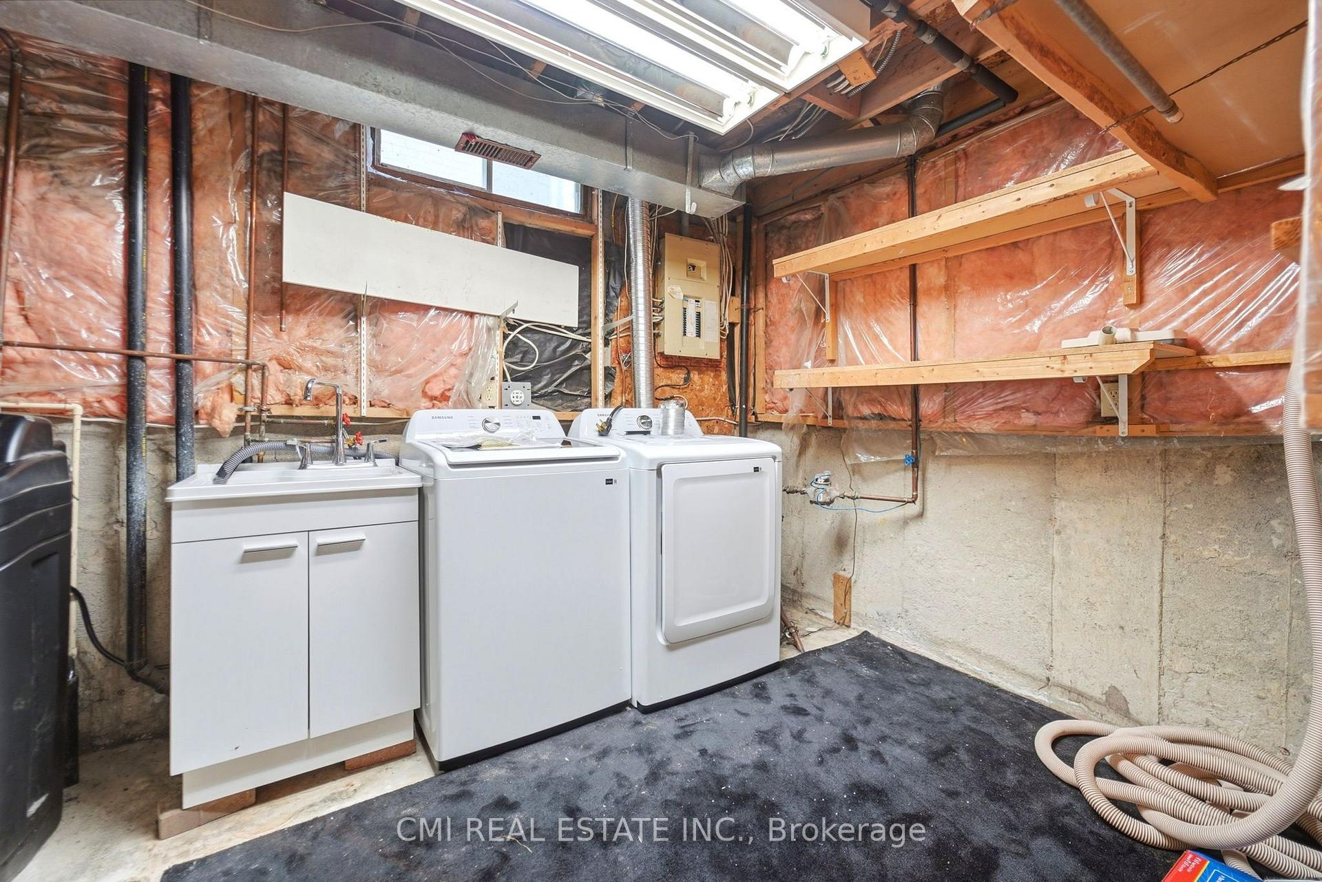 Photo 33 of 155 Foxhunt Road, Waterloo, Colonial Acres — HOMEH
