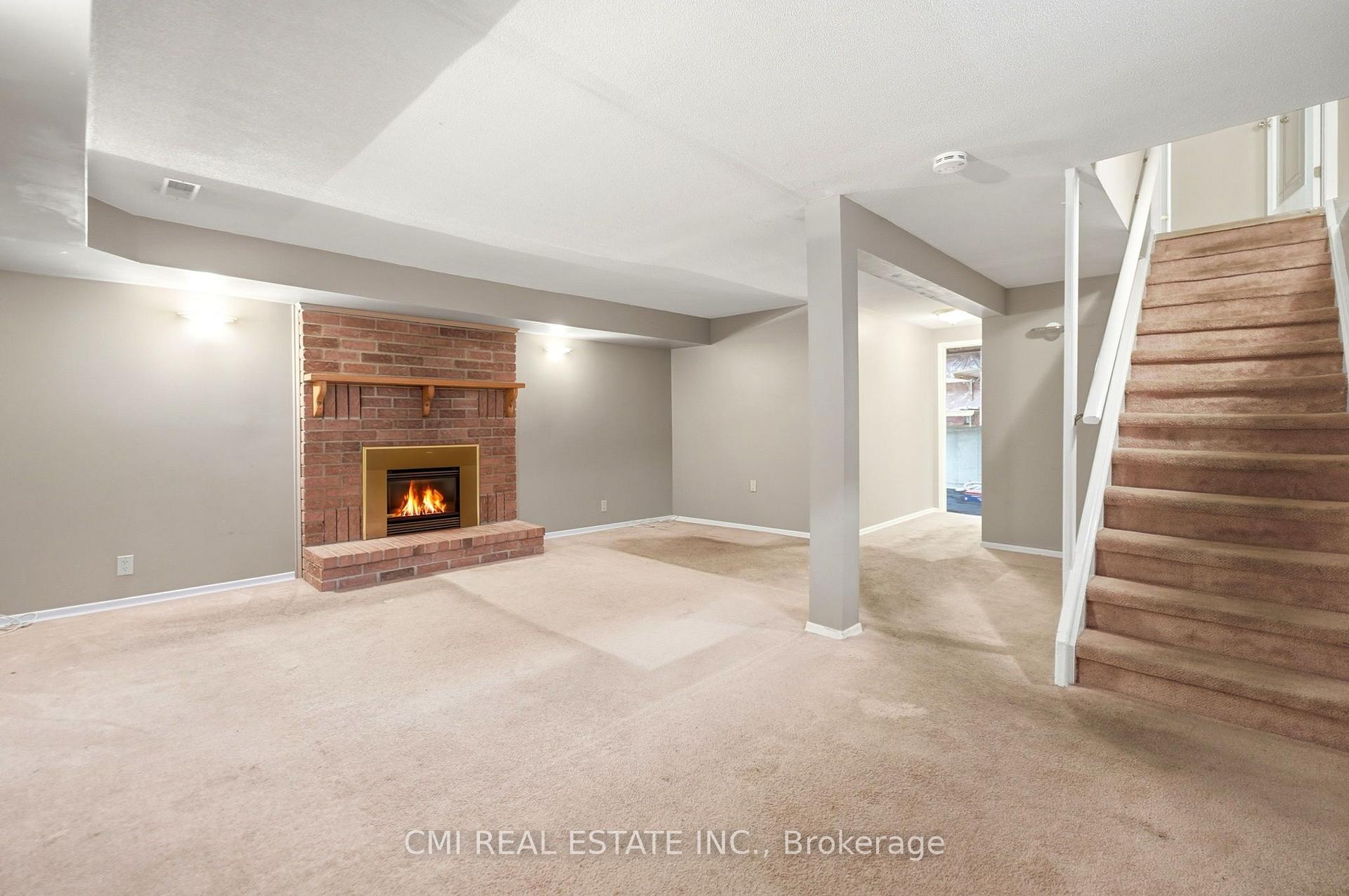 Photo 34 of 155 Foxhunt Road, Waterloo, Colonial Acres — HOMEH