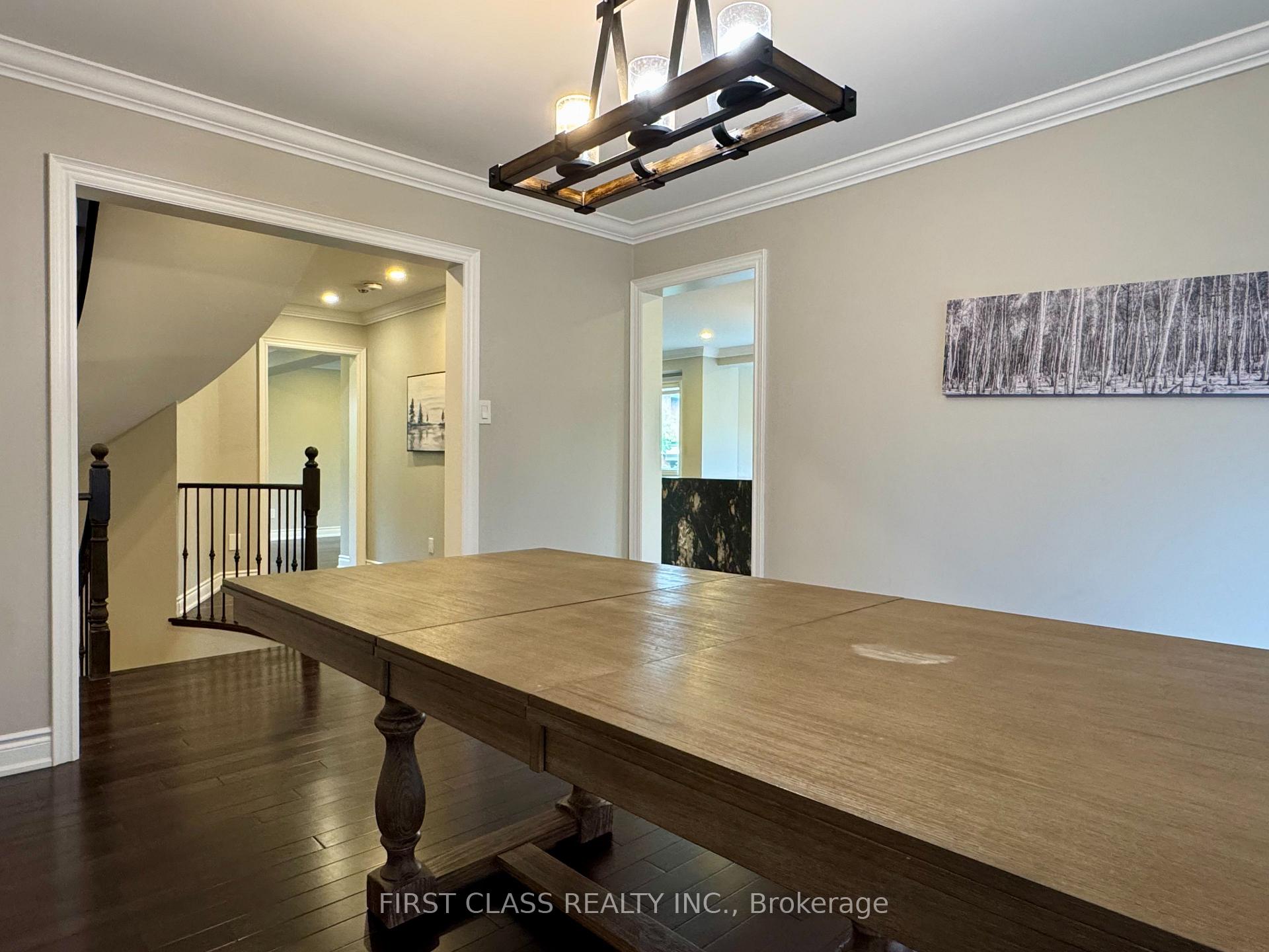 Photo 13 of 1230 Glenashton Drive, Oakville, Wedgewood Creek — HOMEH