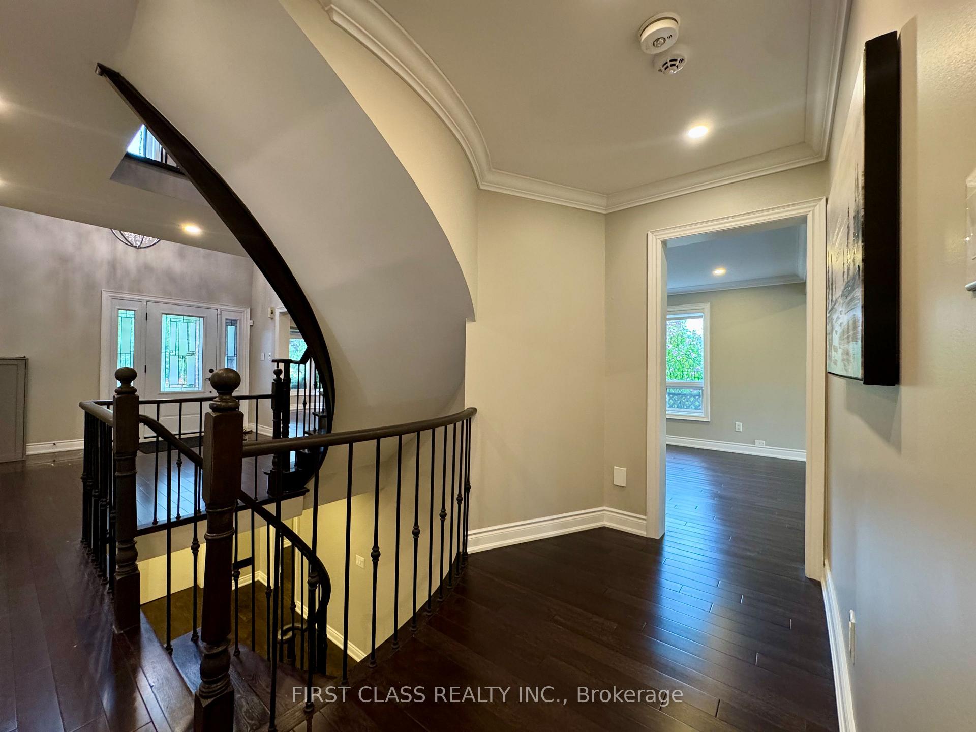 Photo 14 of 1230 Glenashton Drive, Oakville, Wedgewood Creek — HOMEH