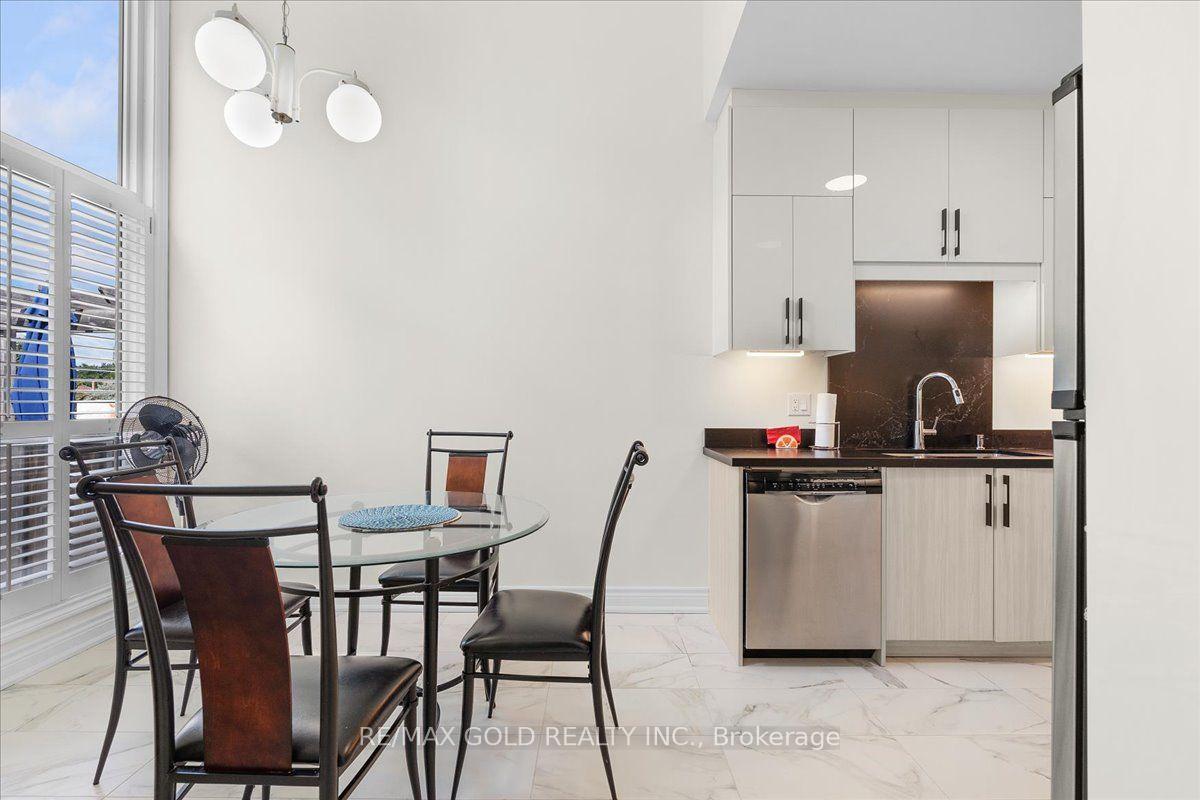 Photo 13 of Unit 2, 465 Columbia Street W, Waterloo, Upper Beechwood — HOMEH