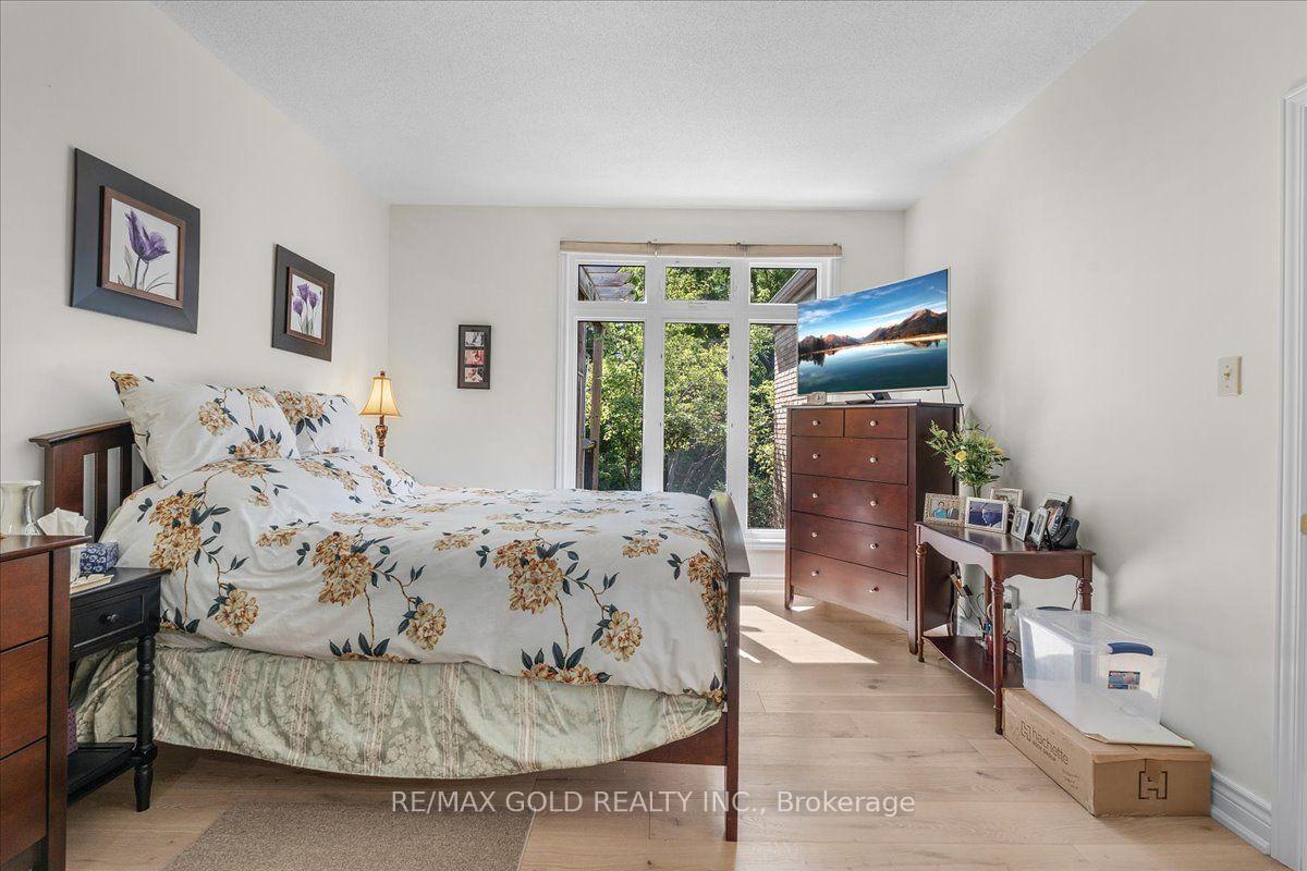 Photo 19 of Unit 2, 465 Columbia Street W, Waterloo, Upper Beechwood — HOMEH
