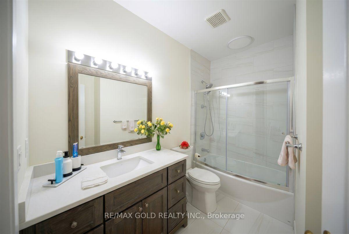 Photo 25 of Unit 2, 465 Columbia Street W, Waterloo, Upper Beechwood — HOMEH