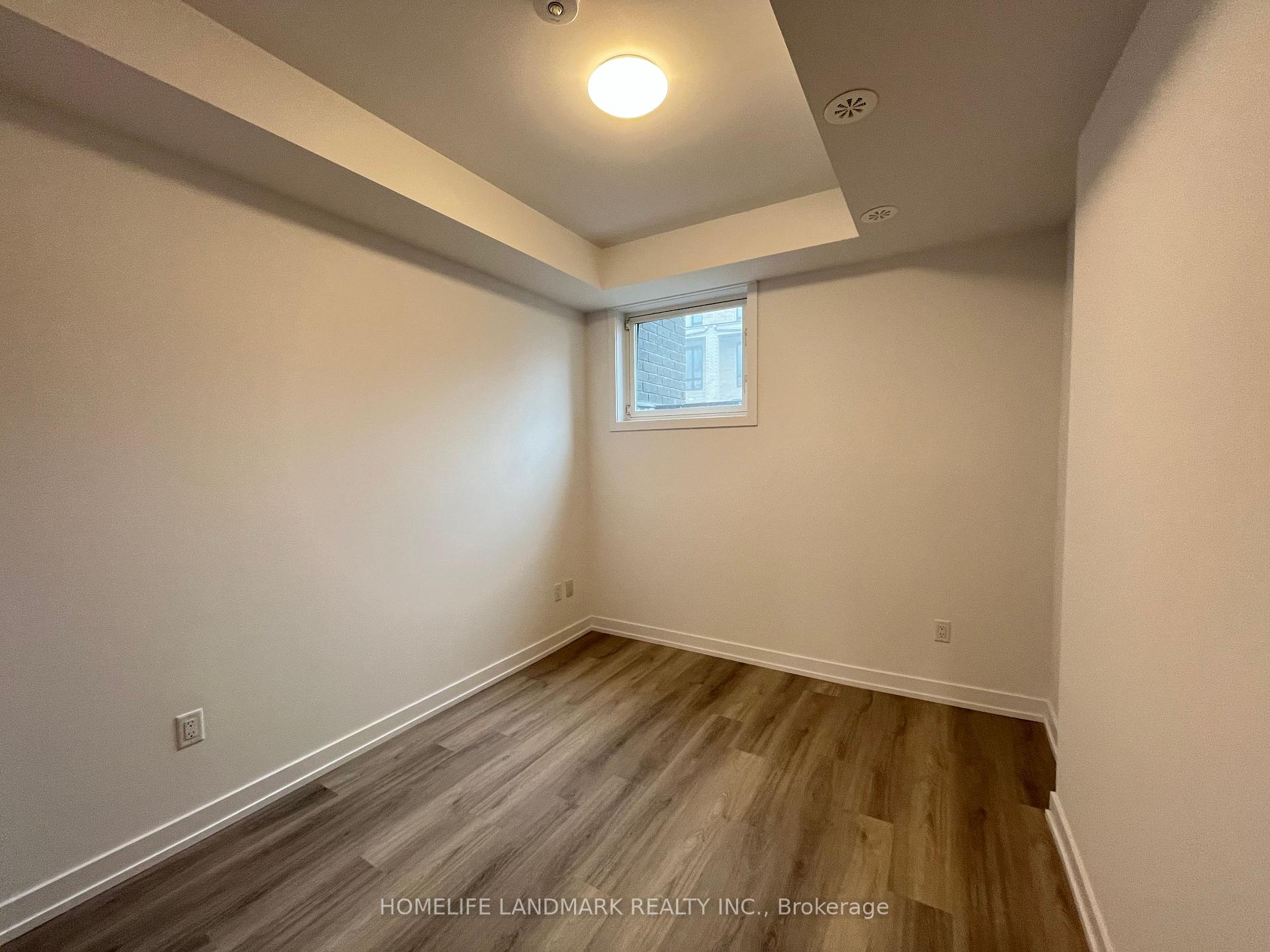 Photo 4 of Unit 118, 51 Jefferson Side Road, Richmond Hill, Jefferson — HOMEH