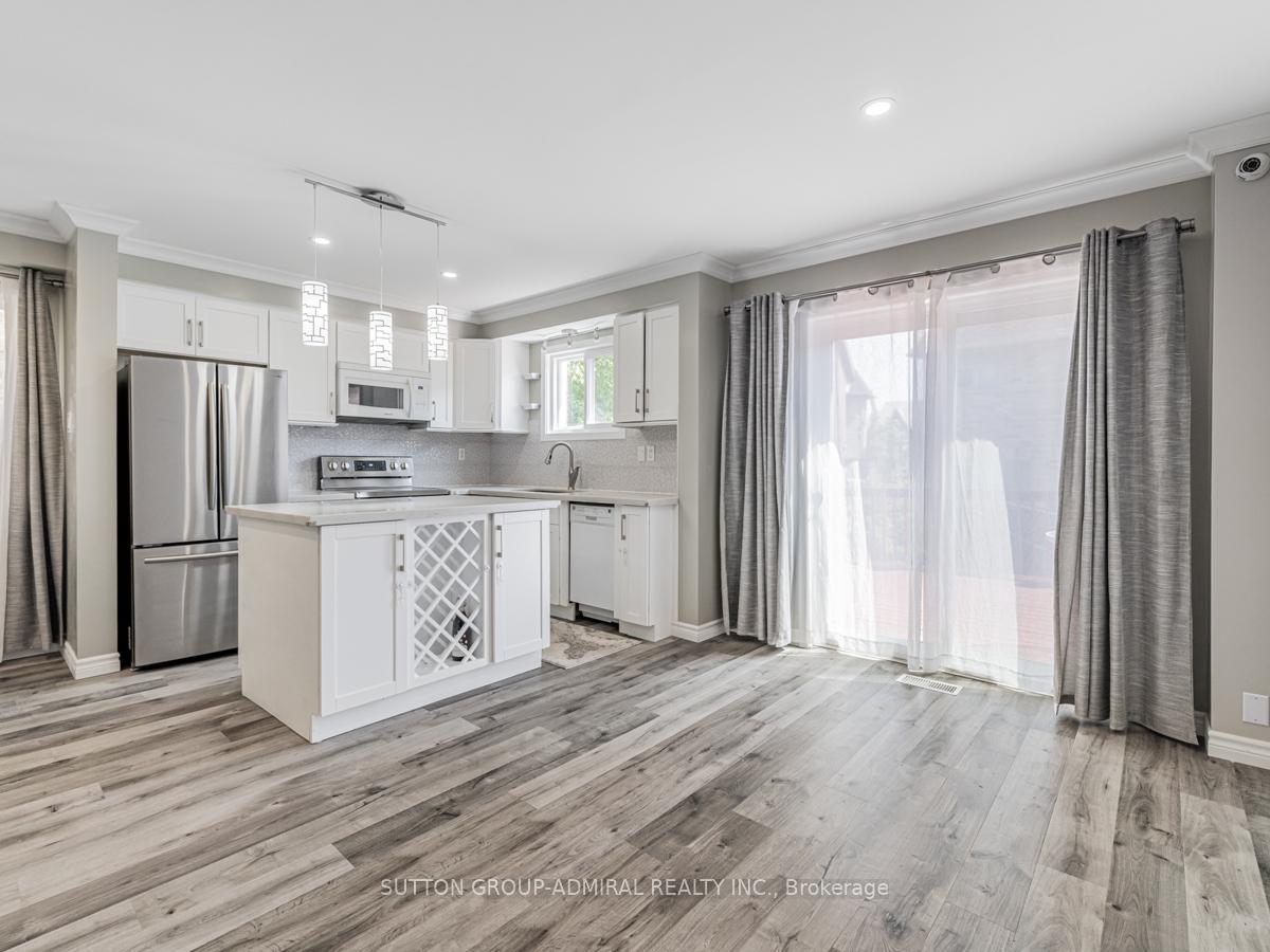 Photo 11 of 224 Kelso Crescent, Vaughan, Maple — HOMEH