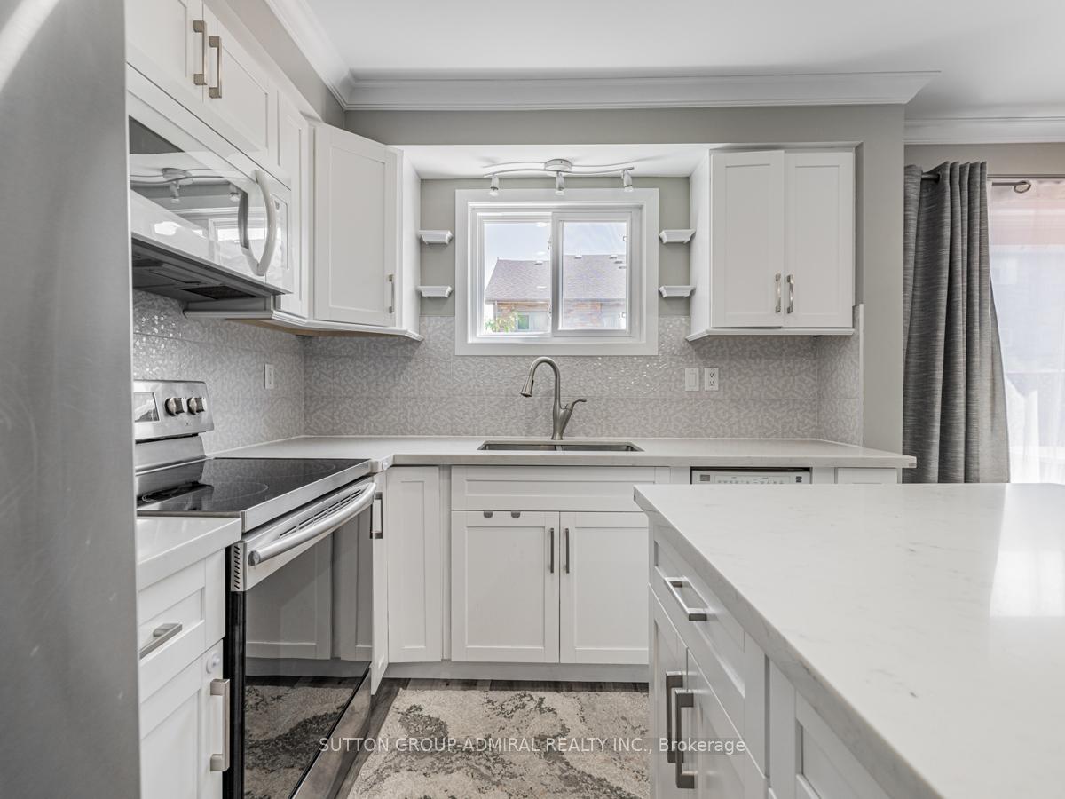 Photo 15 of 224 Kelso Crescent, Vaughan, Maple — HOMEH