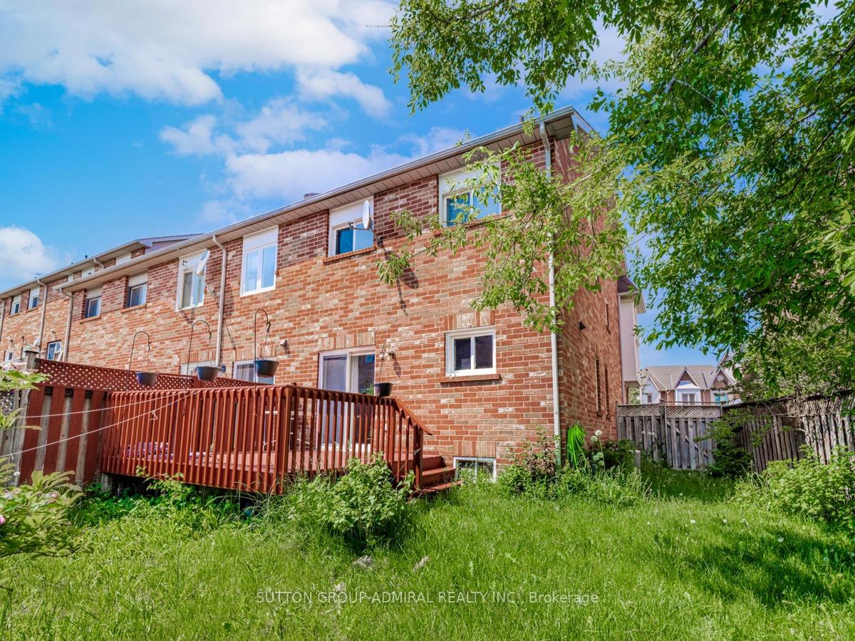 Photo 33 of 224 Kelso Crescent, Vaughan, Maple — HOMEH