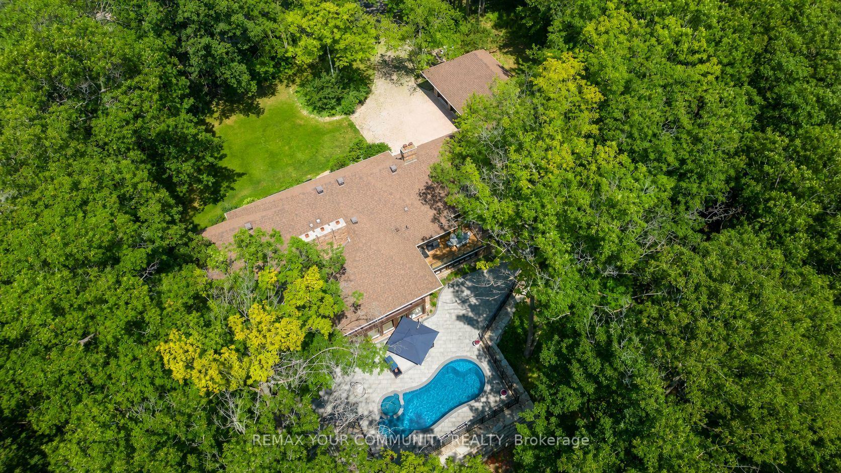 Photo 1 of 76 Trailwood Crescent, Richmond Hill, Rural Richmond Hill — HOMEH