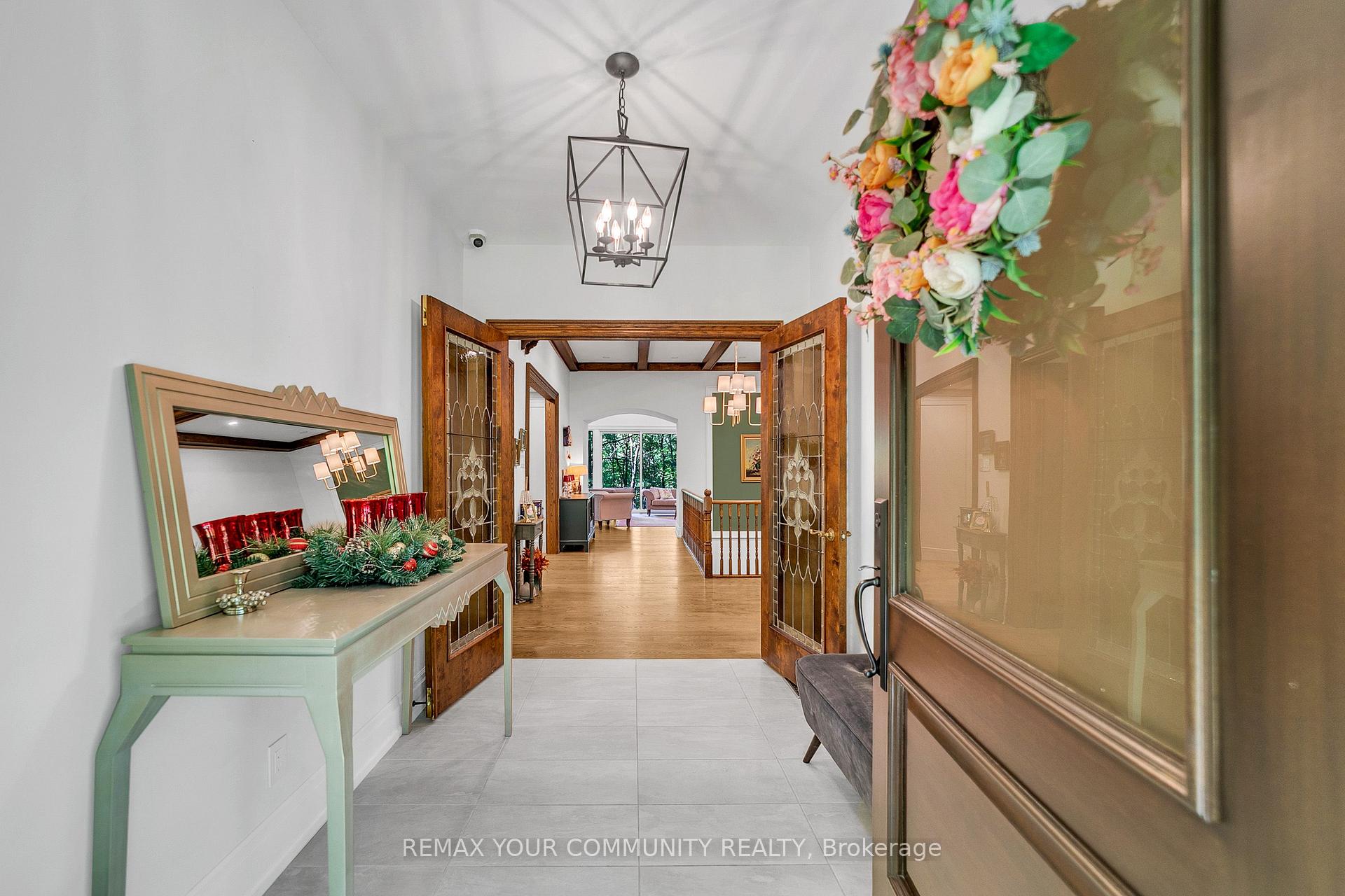 Photo 7 of 76 Trailwood Crescent, Richmond Hill, Rural Richmond Hill — HOMEH