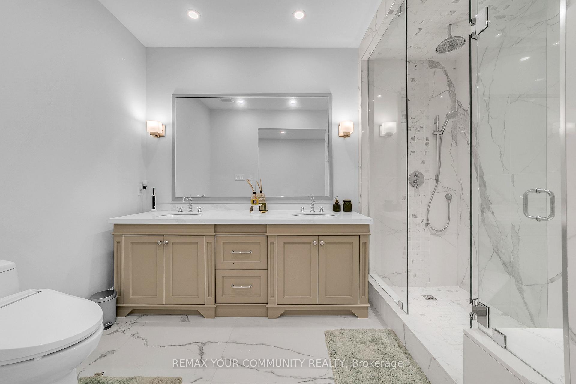 Photo 33 of 76 Trailwood Crescent, Richmond Hill, Rural Richmond Hill — HOMEH