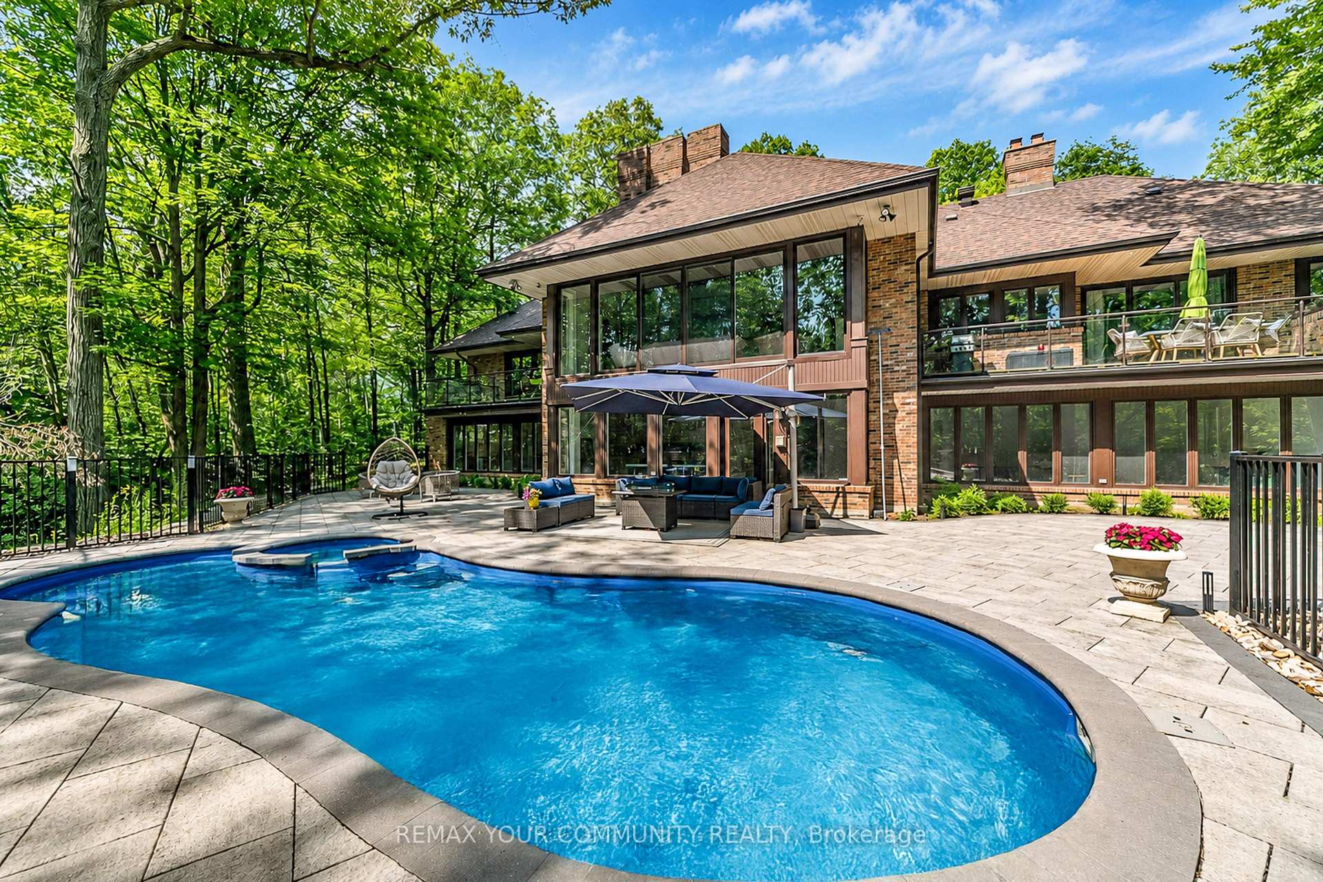 Photo 44 of 76 Trailwood Crescent, Richmond Hill, Rural Richmond Hill — HOMEH
