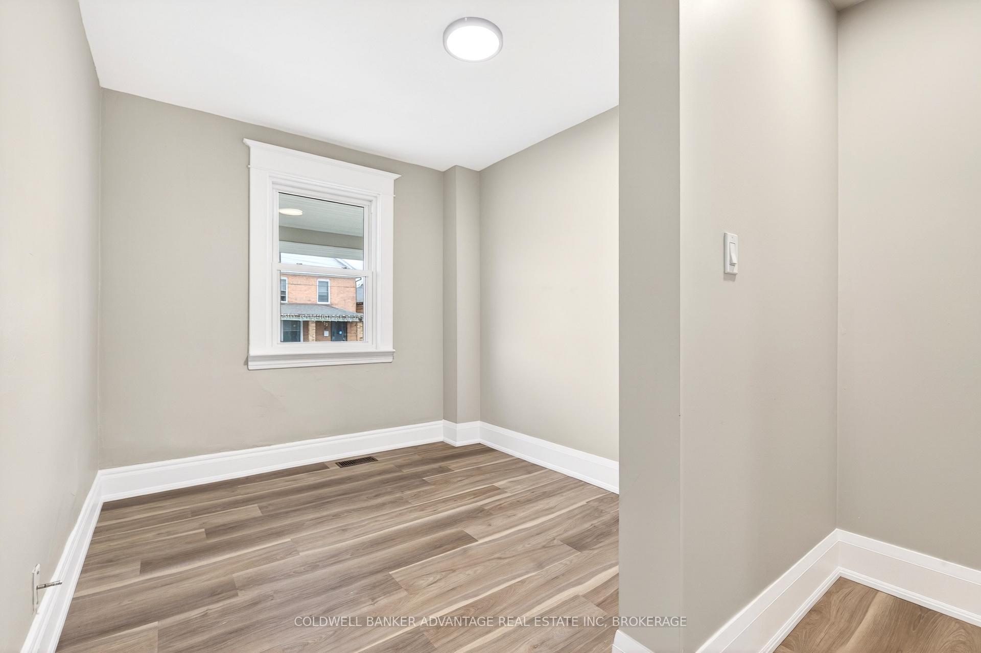 Photo 22 of 7 Battle Street, Thorold, Thorold Downtown — HOMEH