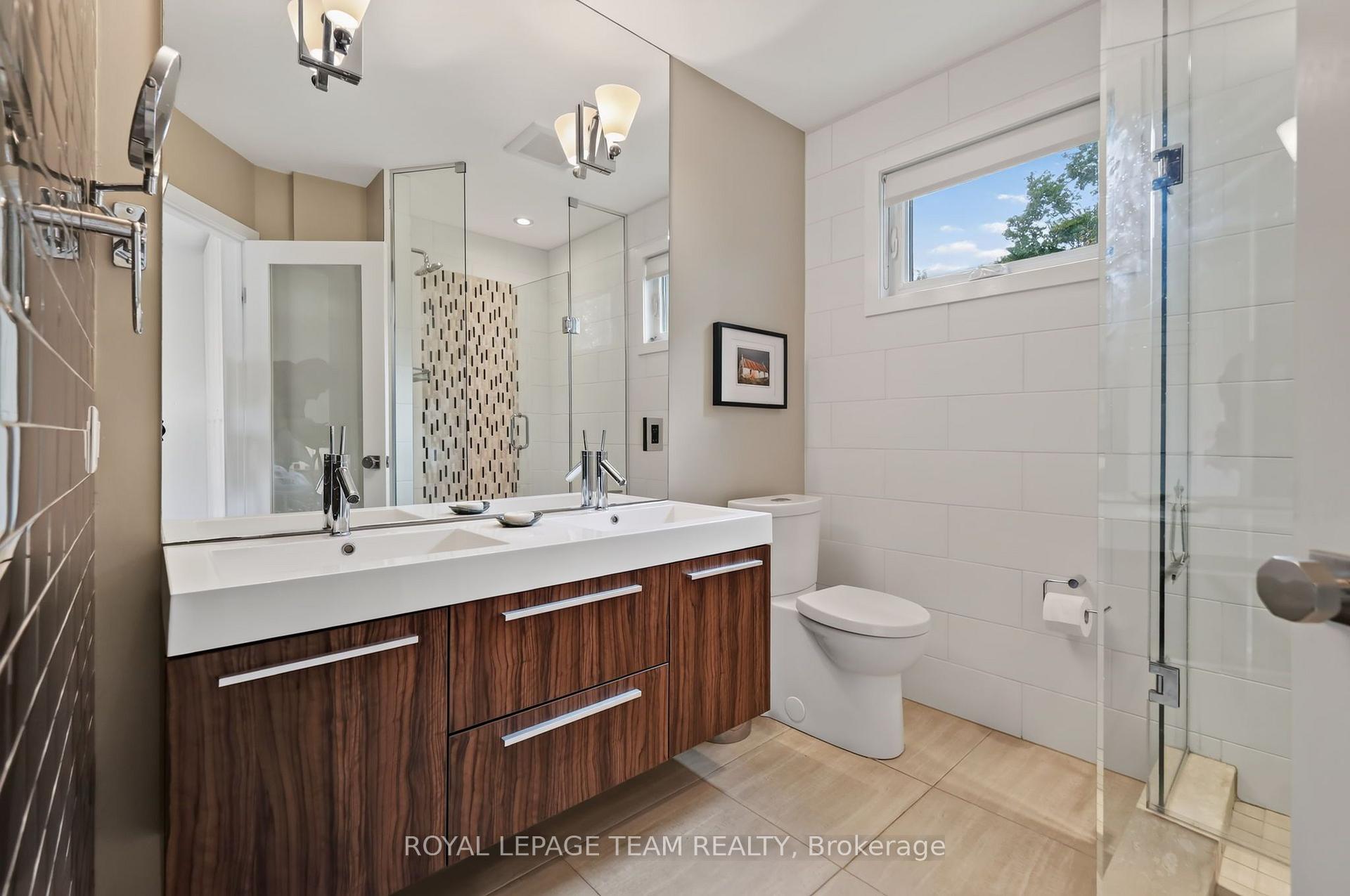 Photo 19 of 1958 Neepawa Avenue, Ottawa, Carlingwood — HOMEH
