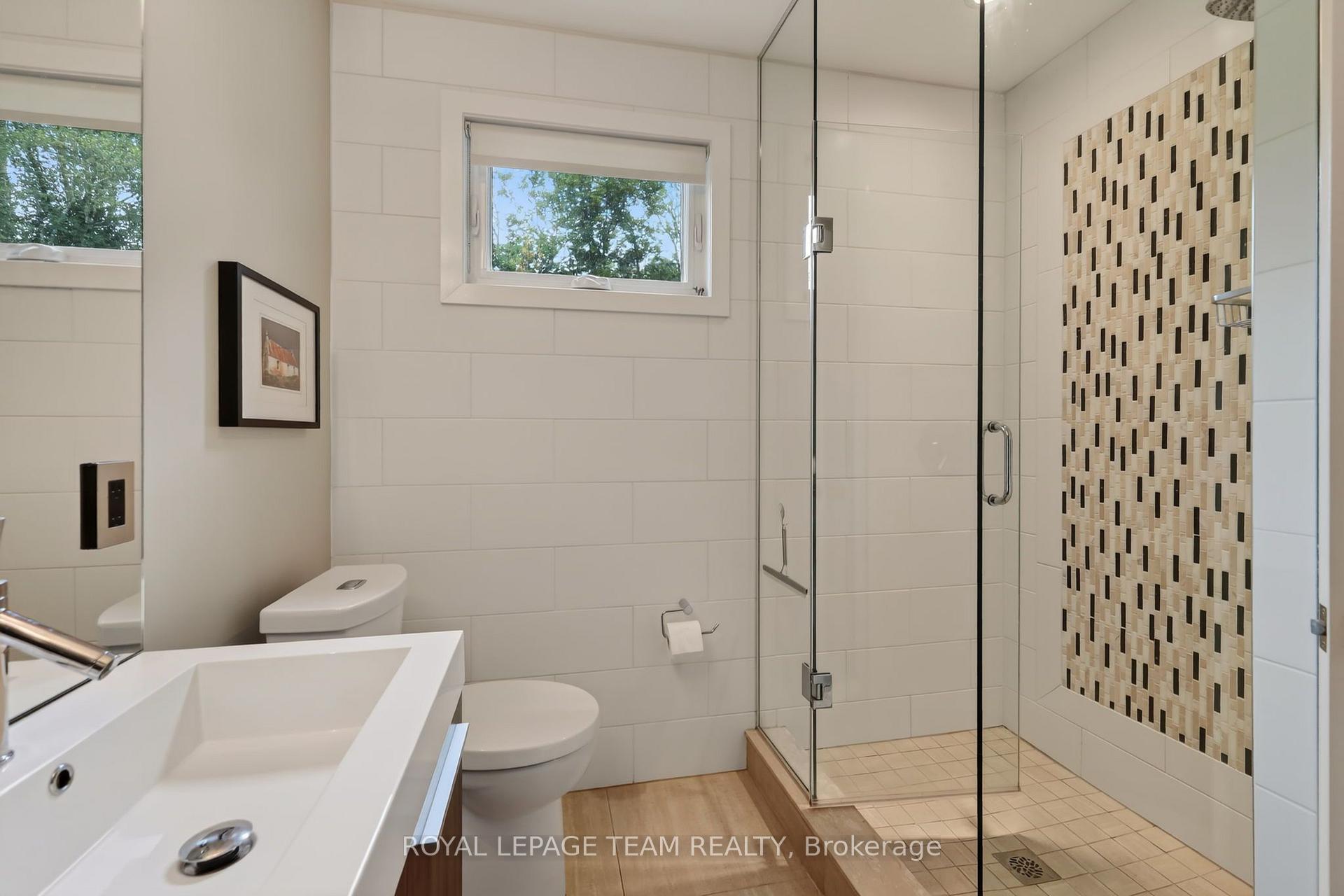 Photo 20 of 1958 Neepawa Avenue, Ottawa, Carlingwood — HOMEH