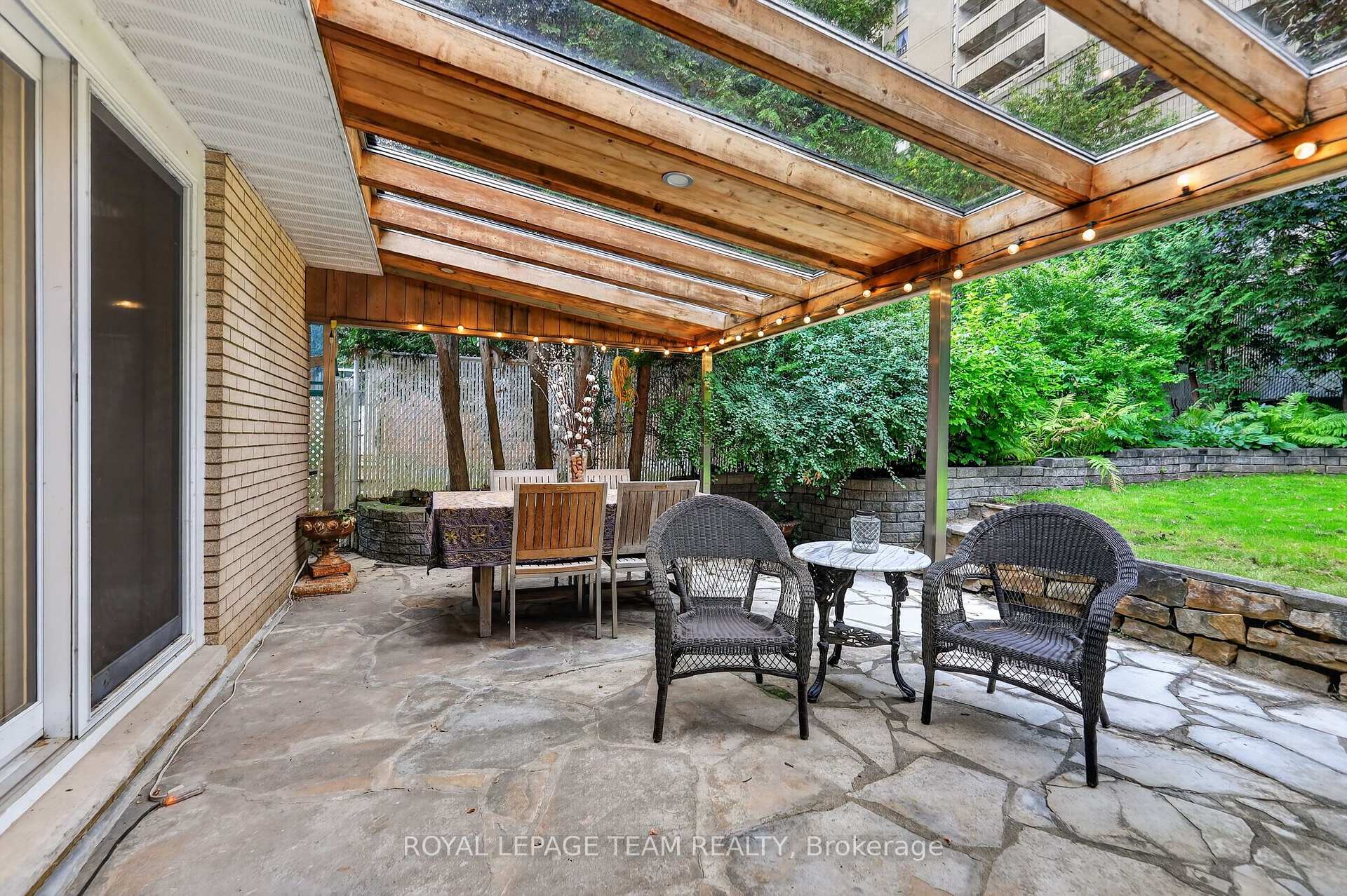 Photo 30 of 1958 Neepawa Avenue, Ottawa, Carlingwood — HOMEH
