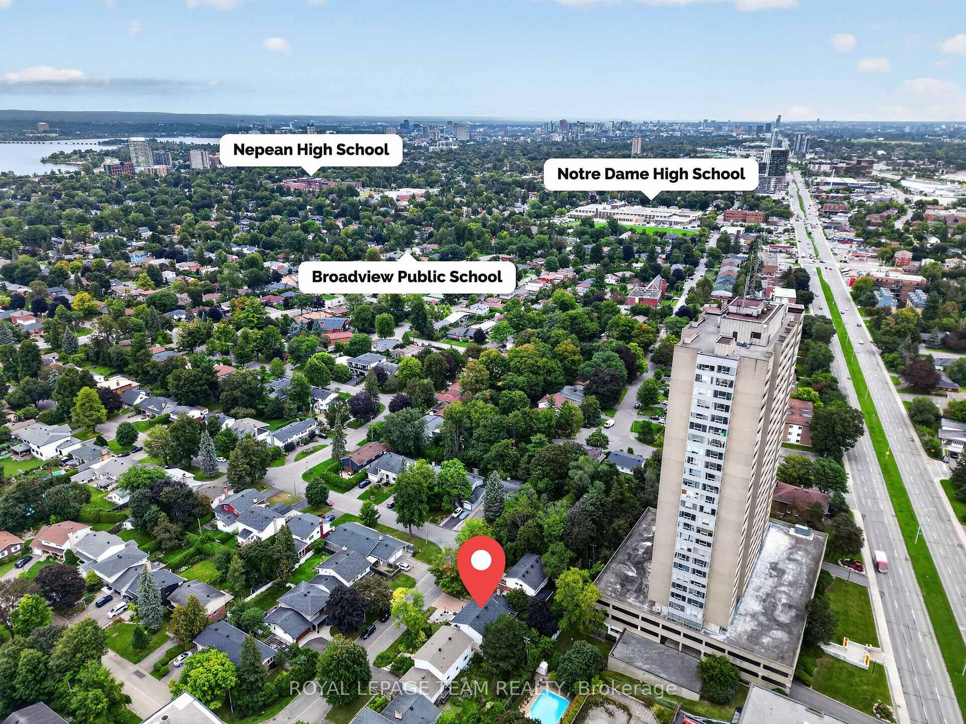 Photo 38 of 1958 Neepawa Avenue, Ottawa, Carlingwood — HOMEH
