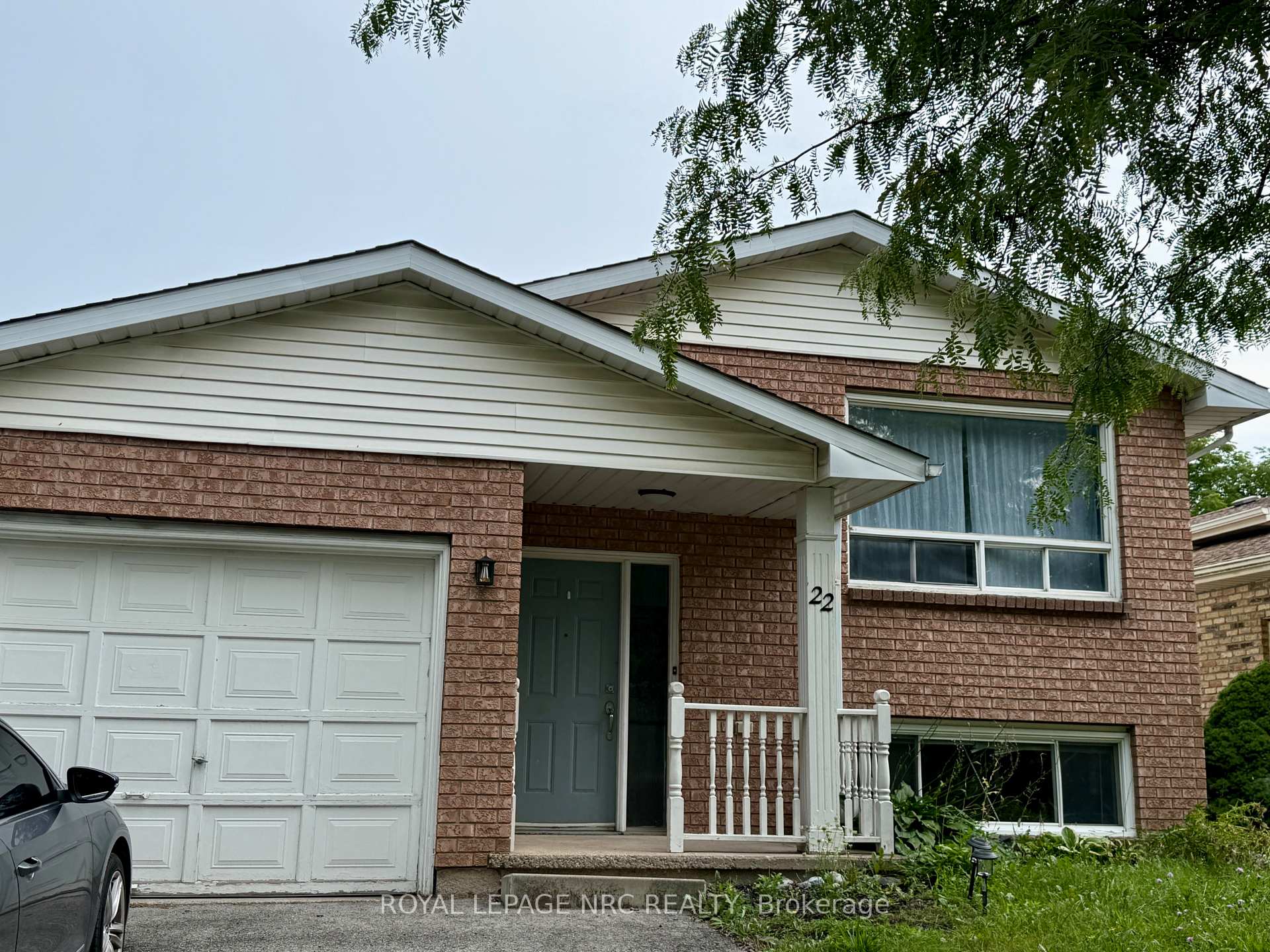 Photo 1 of 22 Ravine Road, St. Catharines, Oakdale — HOMEH