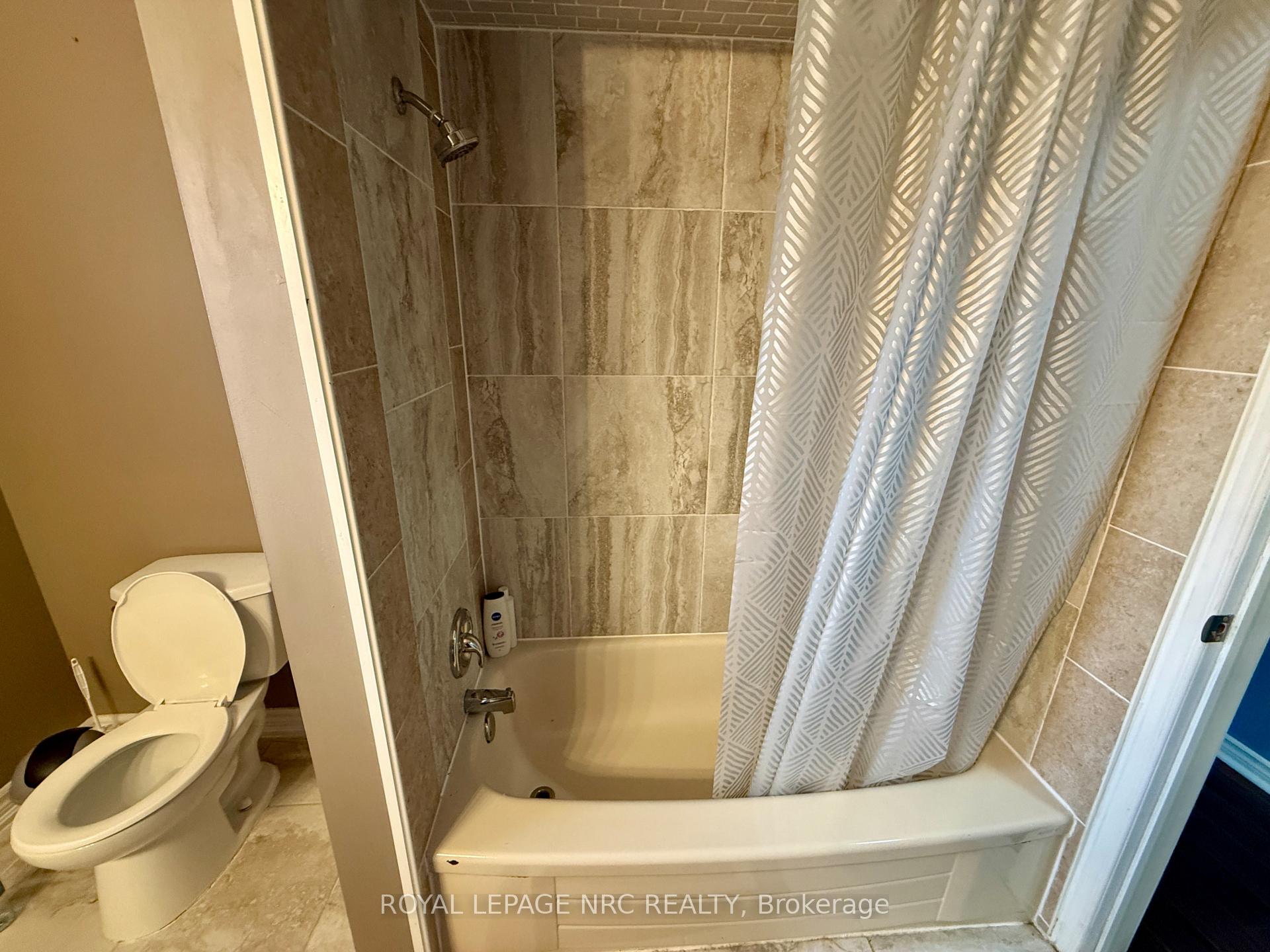Photo 7 of 22 Ravine Road, St. Catharines, Oakdale — HOMEH
