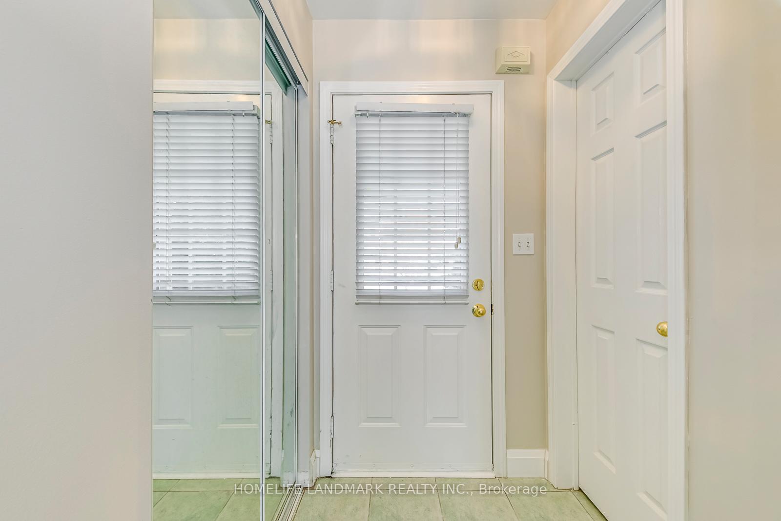 Photo 2 of 4432 Peter Drive, Burlington, Shoreacres — HOMEH