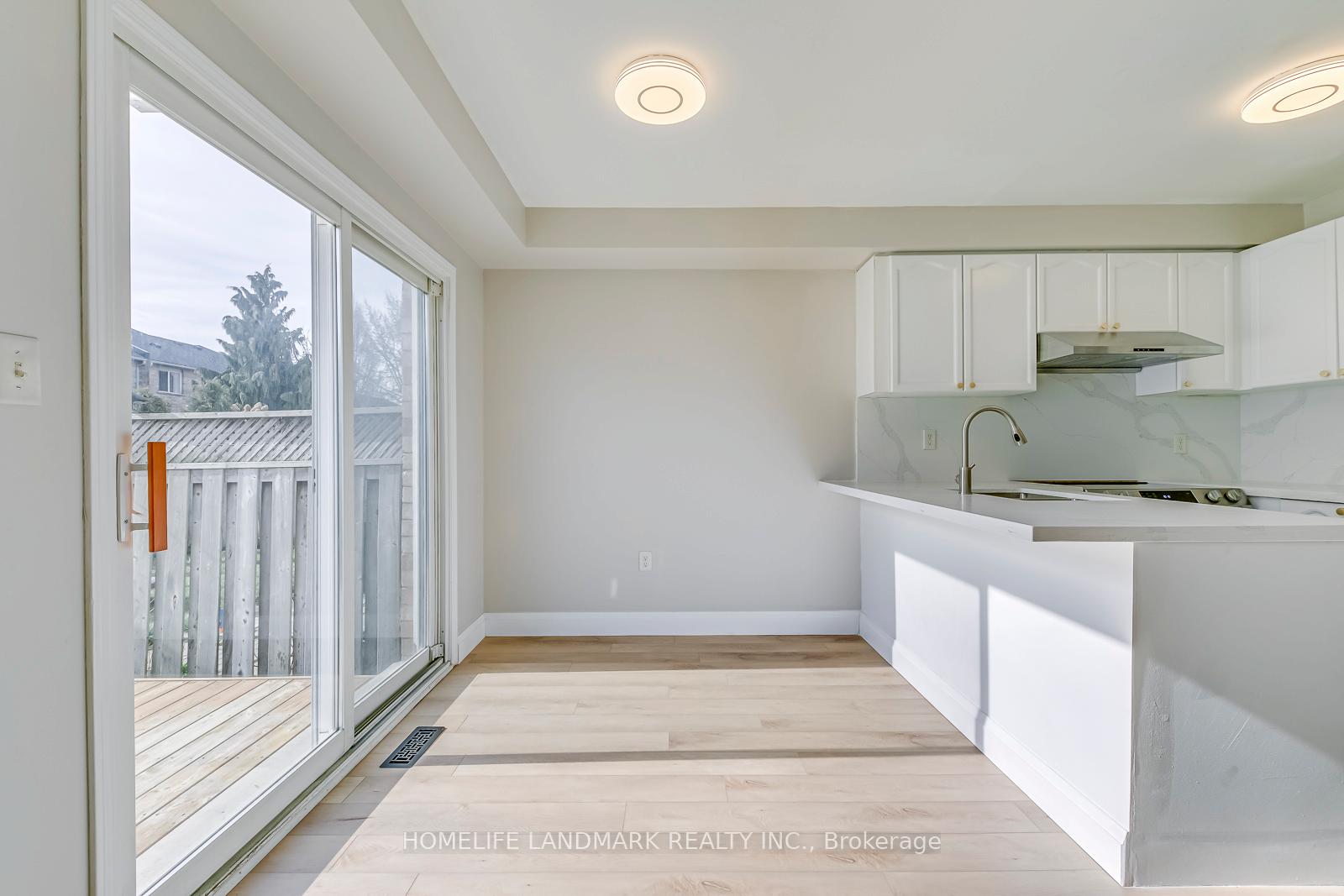 Photo 10 of 4432 Peter Drive, Burlington, Shoreacres — HOMEH