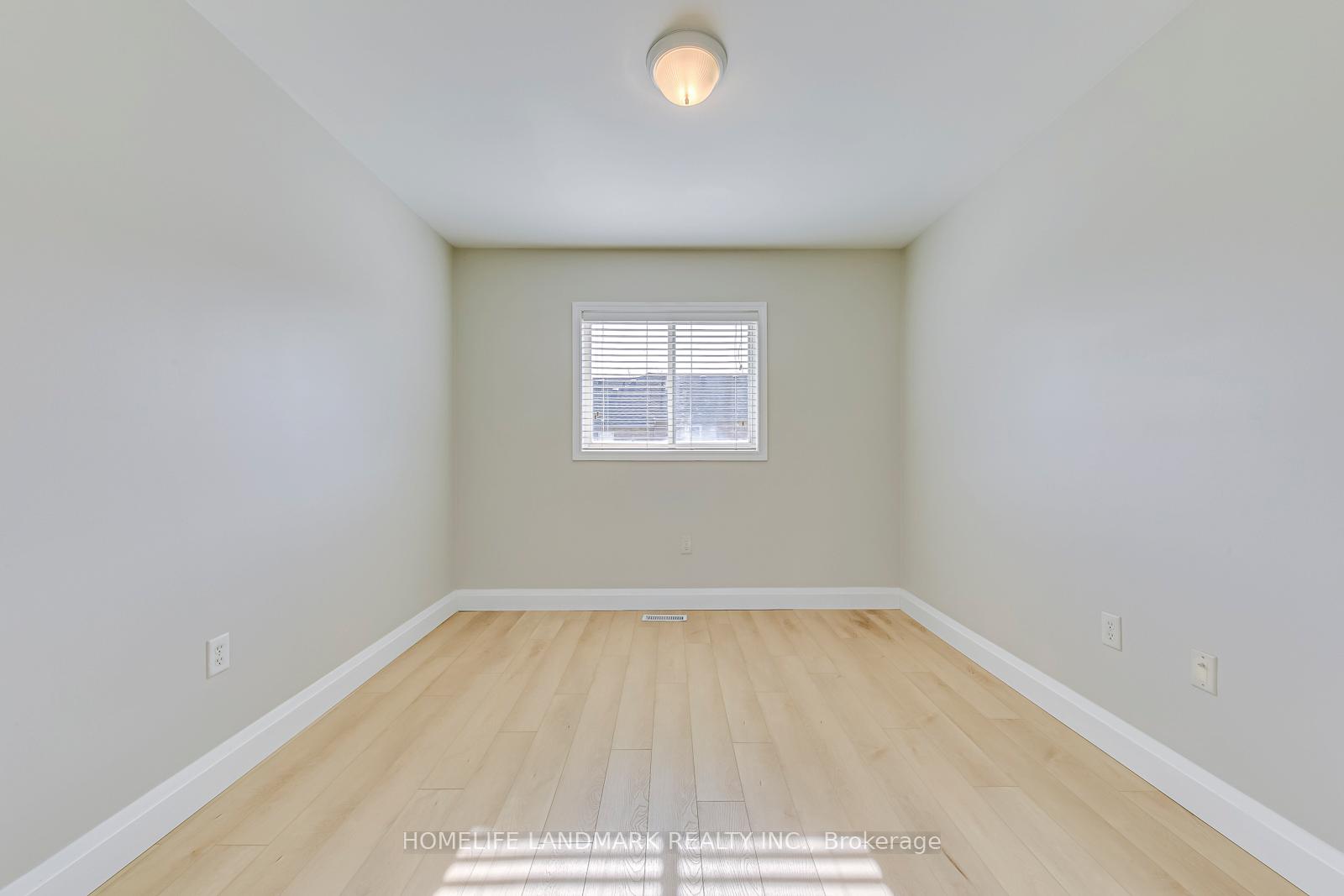 Photo 23 of 4432 Peter Drive, Burlington, Shoreacres — HOMEH
