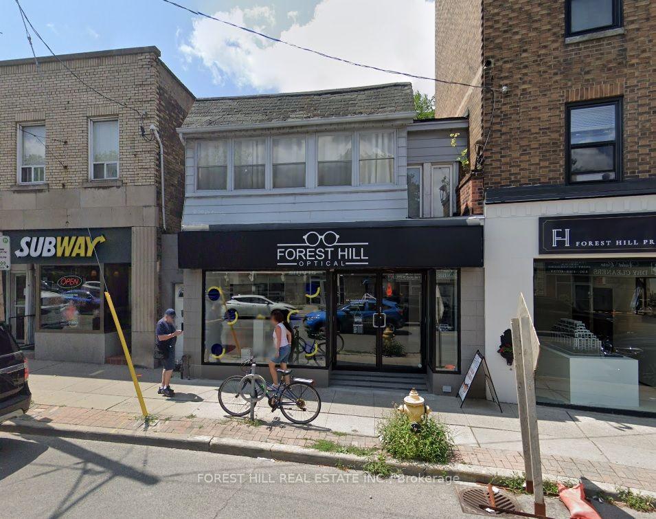 Front of Unit 2, 398 Spadina Road