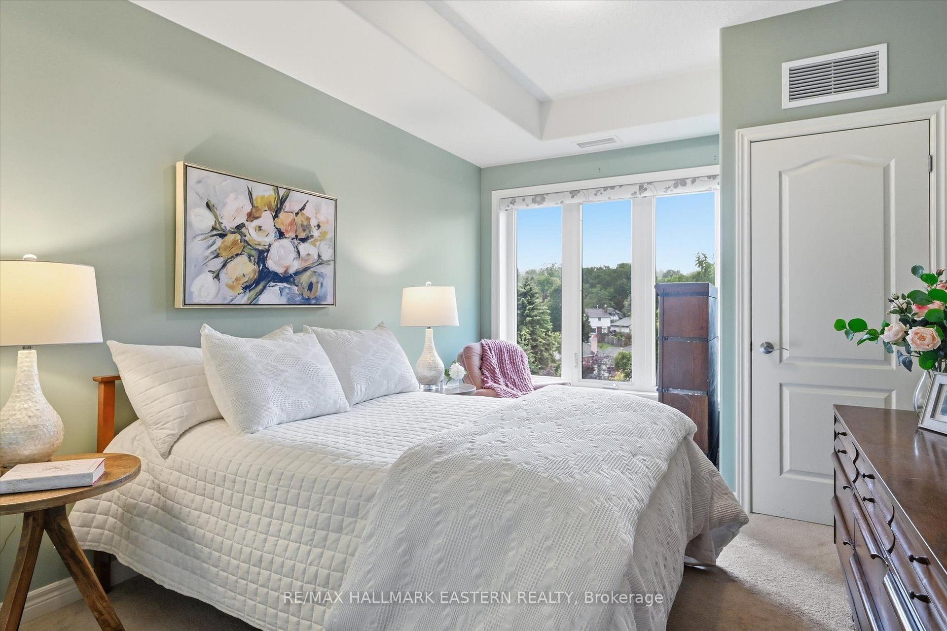 Photo 20 of Unit PH16, 869 Clonsilla Avenue, Peterborough, Otonabee Ward 1 — HOMEH