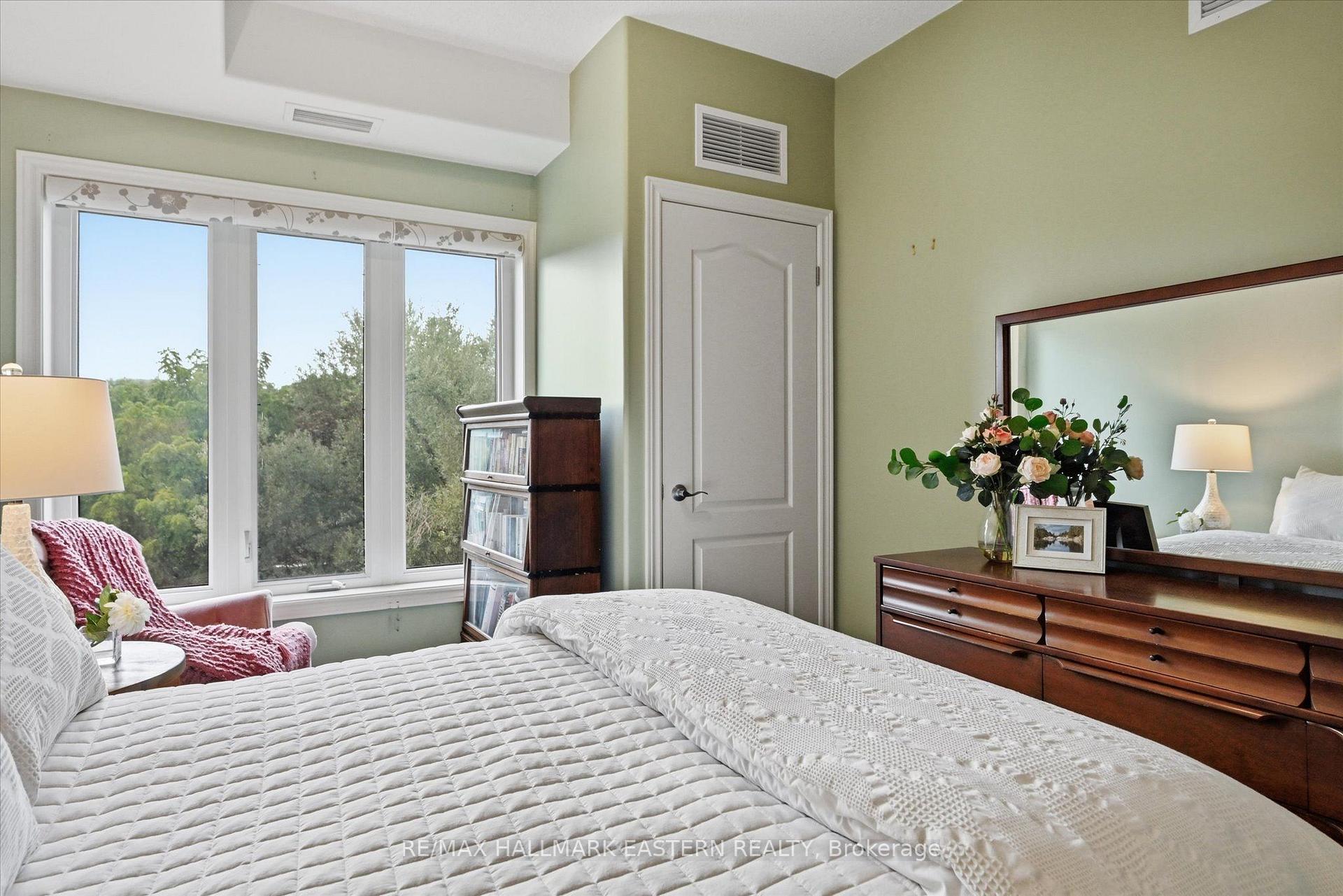 Photo 22 of Unit PH16, 869 Clonsilla Avenue, Peterborough, Otonabee Ward 1 — HOMEH