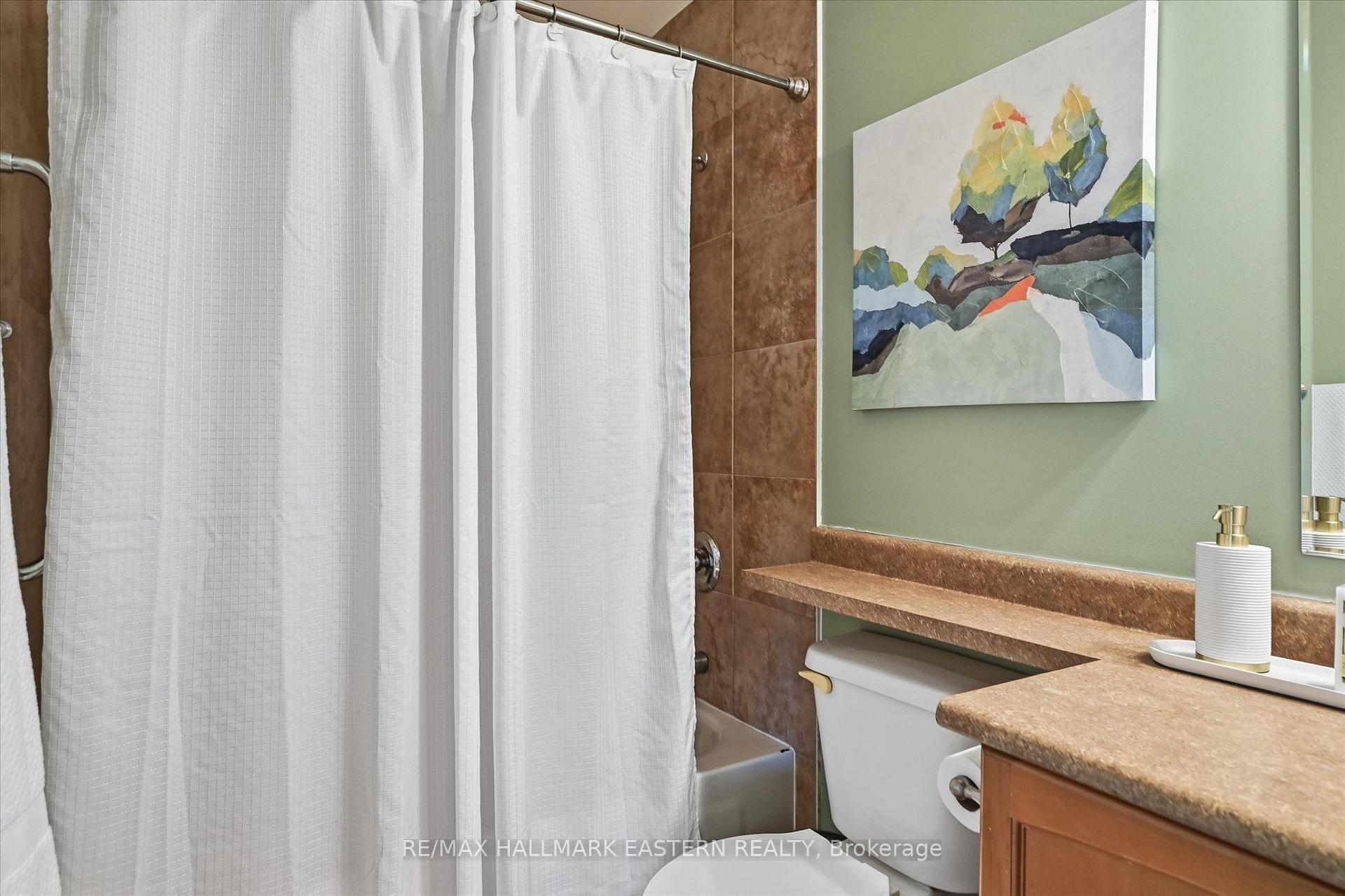 Photo 25 of Unit PH16, 869 Clonsilla Avenue, Peterborough, Otonabee Ward 1 — HOMEH