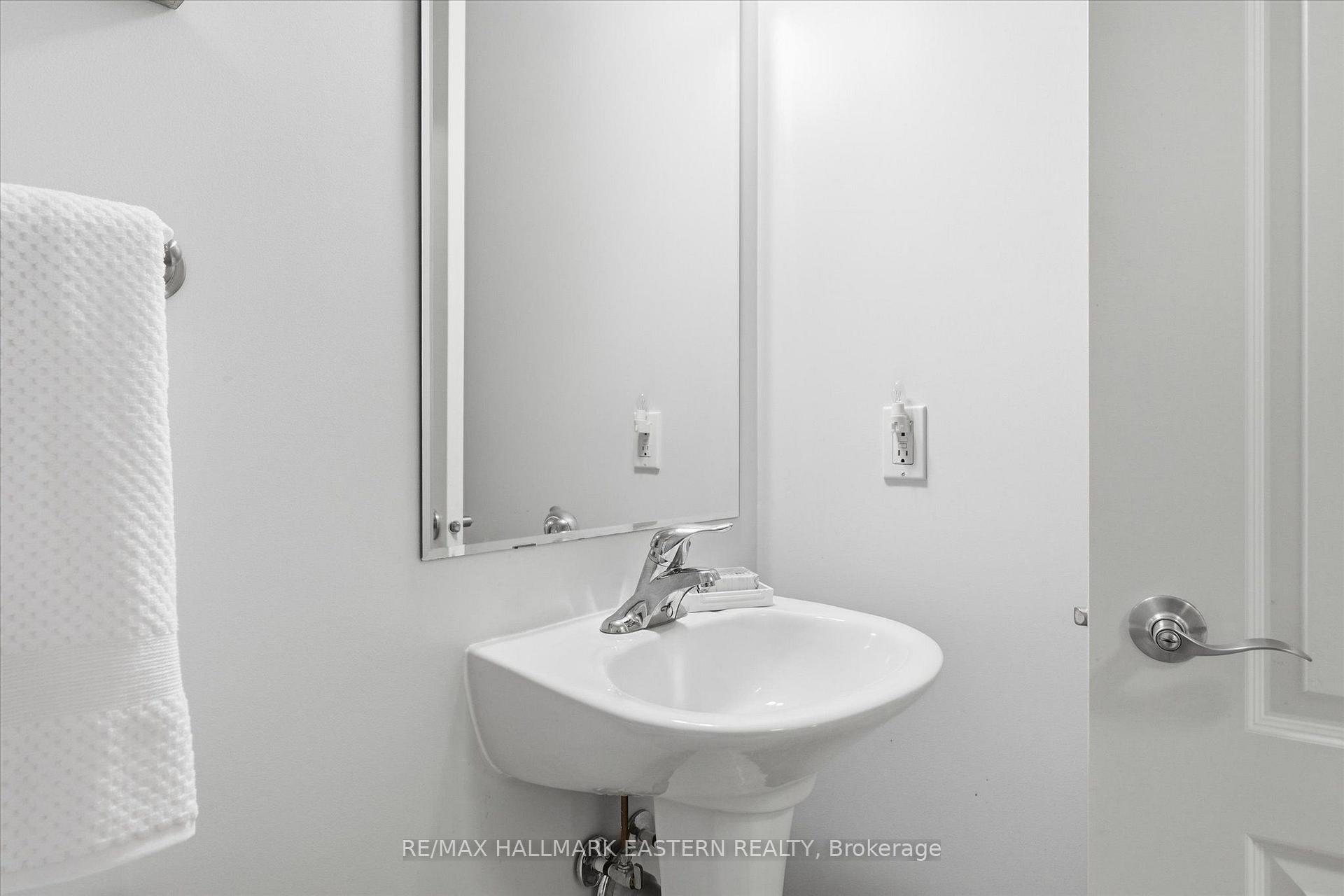 Photo 26 of Unit PH16, 869 Clonsilla Avenue, Peterborough, Otonabee Ward 1 — HOMEH