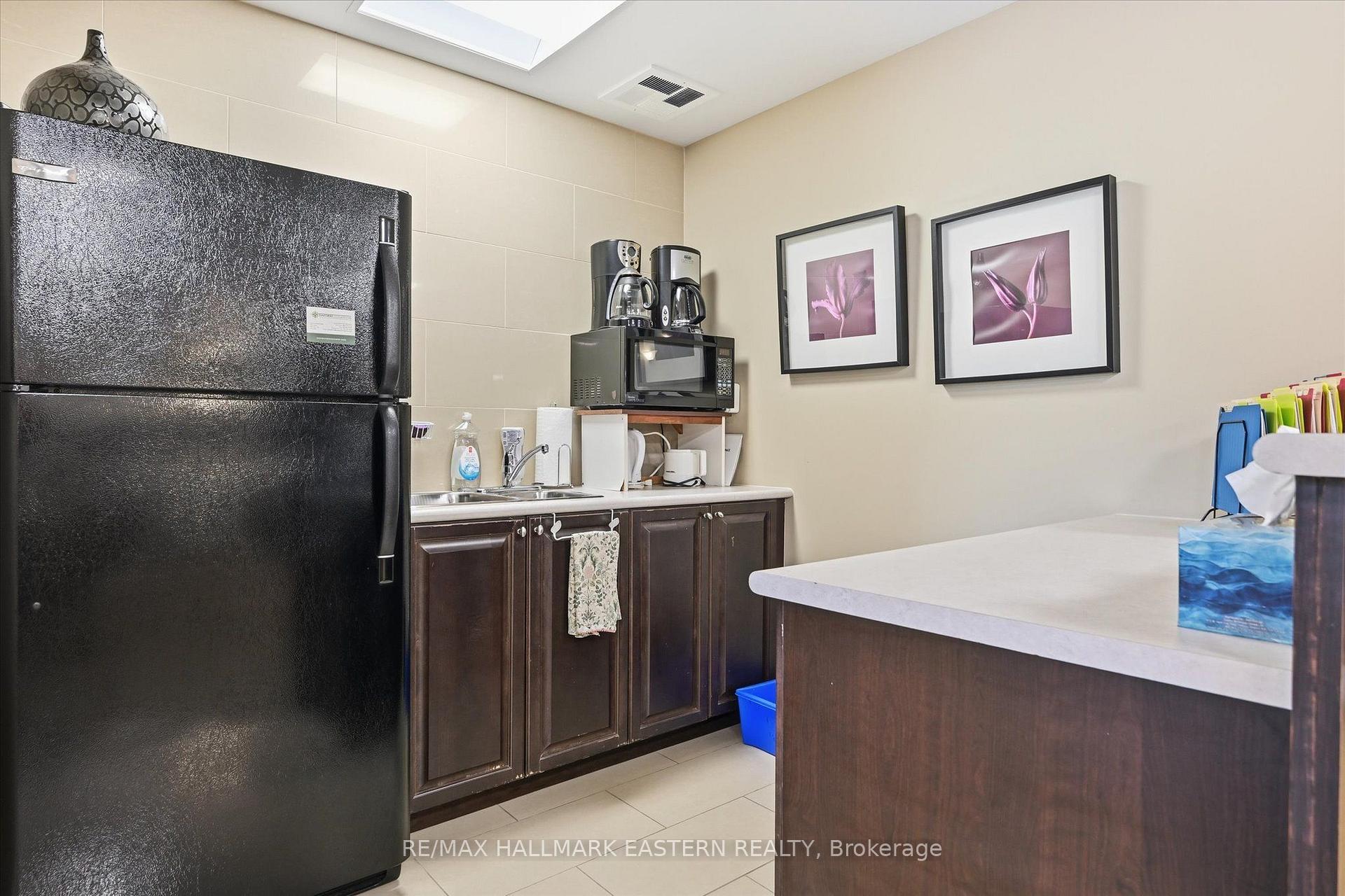 Photo 29 of Unit PH16, 869 Clonsilla Avenue, Peterborough, Otonabee Ward 1 — HOMEH