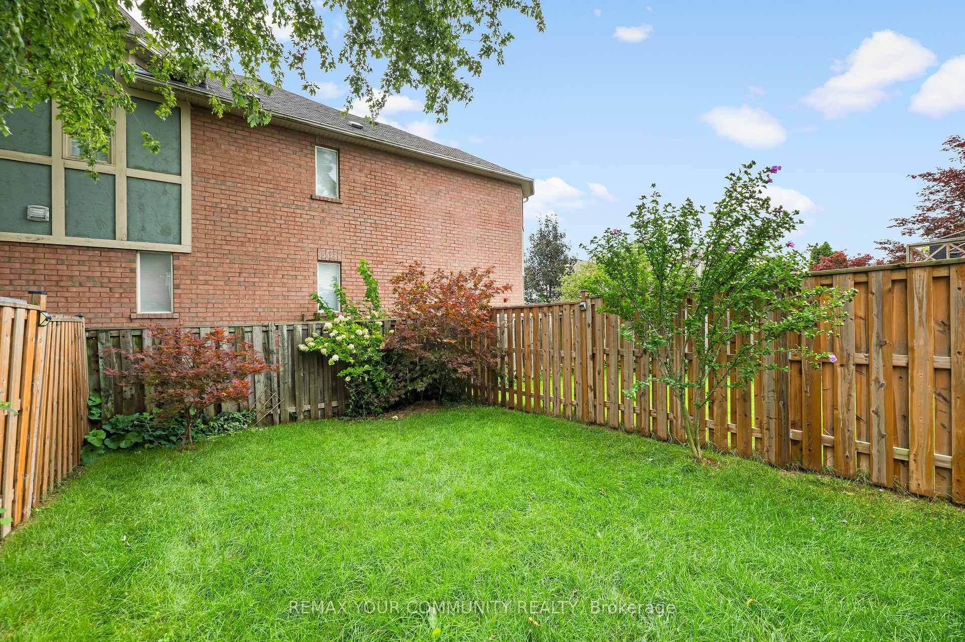 Photo 86 of 16 Smales Drive, Ajax, Central — HOMEH