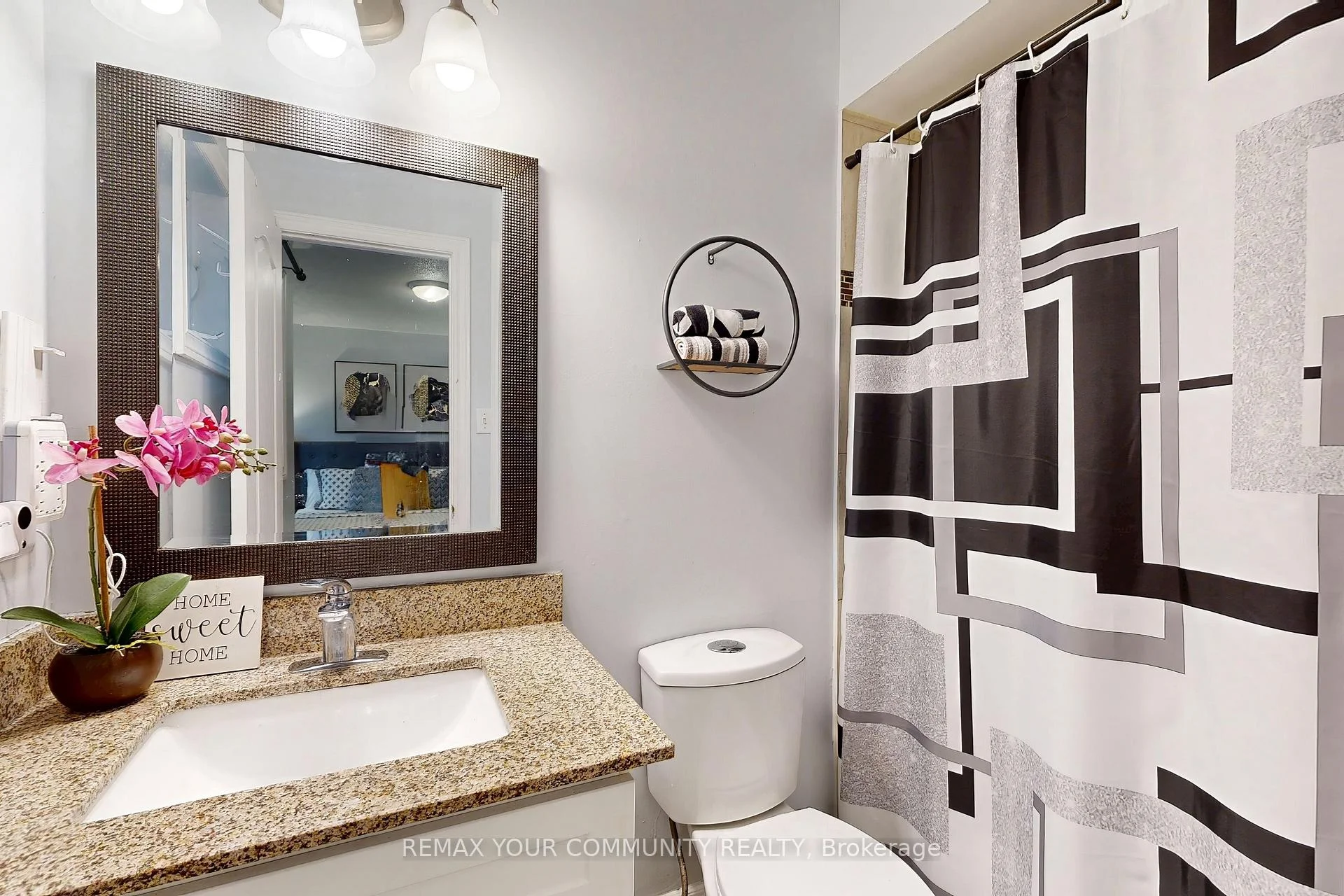 Photo 23 of 16 Smales Drive, Ajax, Central — HOMEH
