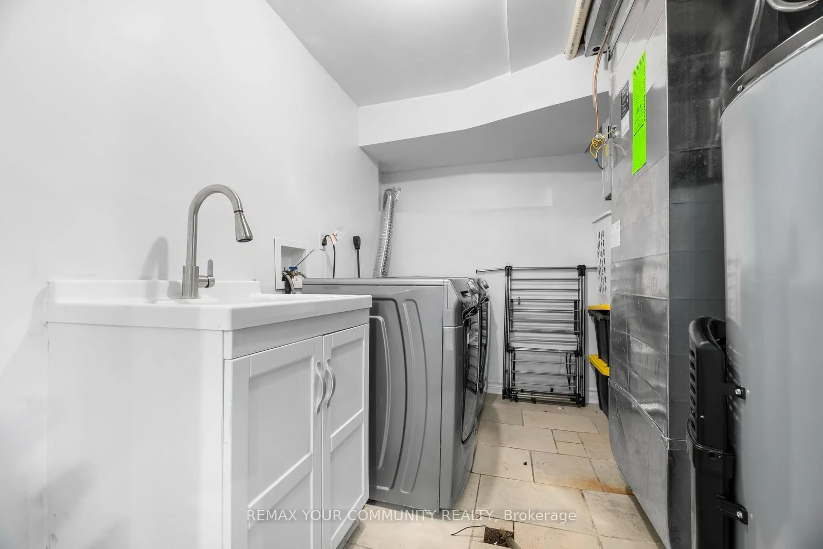 Photo 54 of 16 Smales Drive, Ajax, Central — HOMEH