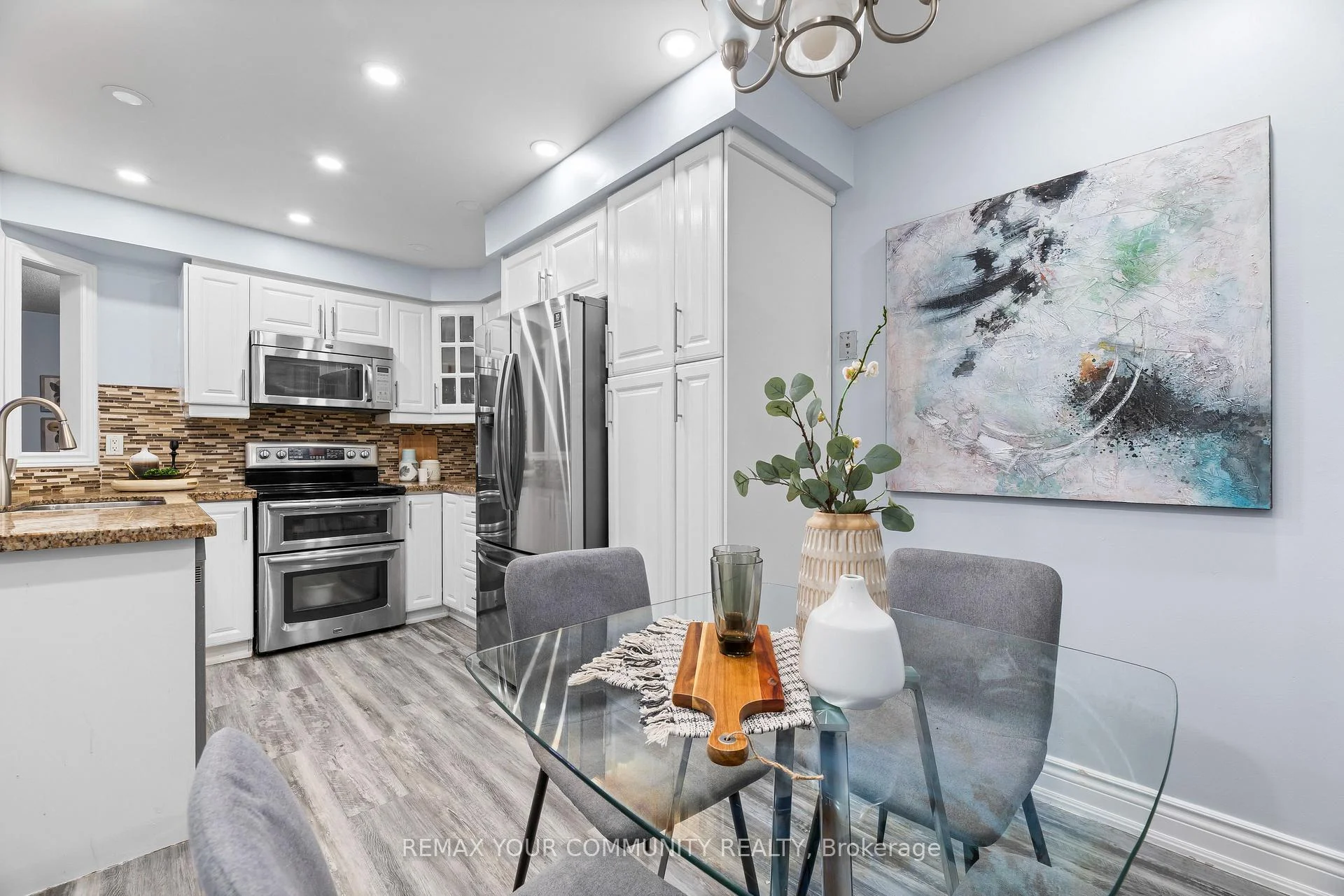 Photo 75 of 16 Smales Drive, Ajax, Central — HOMEH