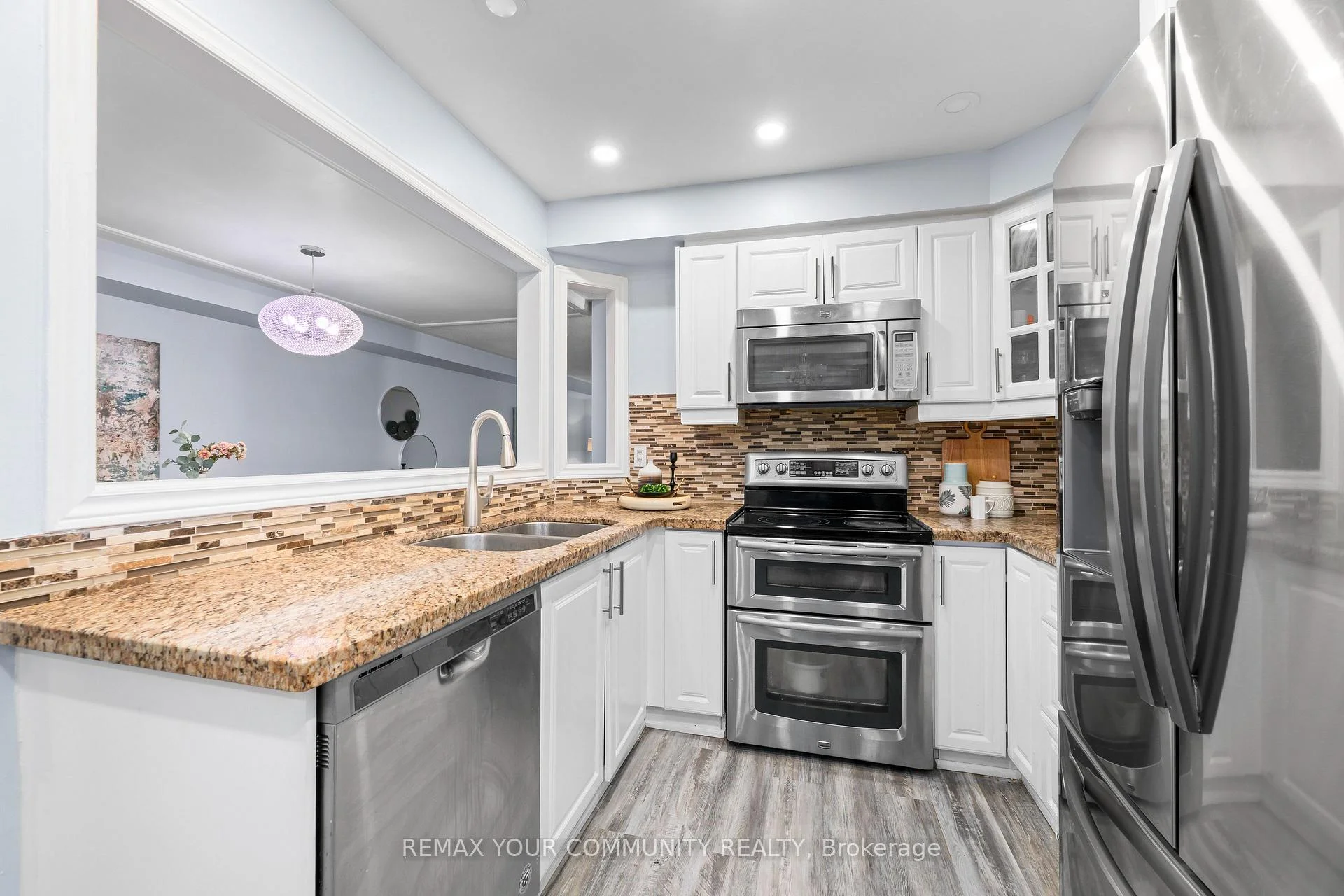 Photo 95 of 16 Smales Drive, Ajax, Central — HOMEH