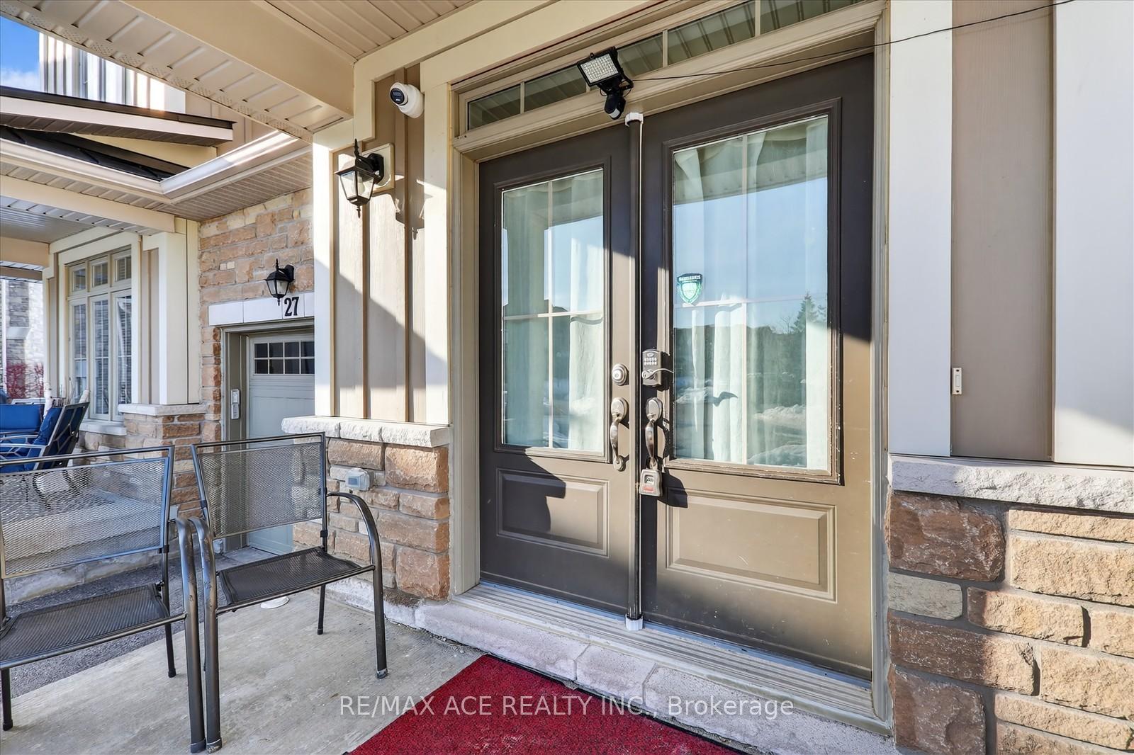 Photo 4 of Unit 26, 171 Snowbridge Way, Blue Mountains — HOMEH